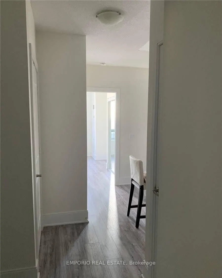 330 Burnhamthorpe Road W, #1604