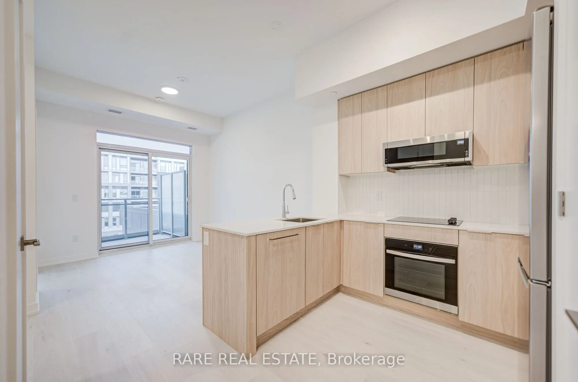 2501 Saw Whet Boulevard, #403
