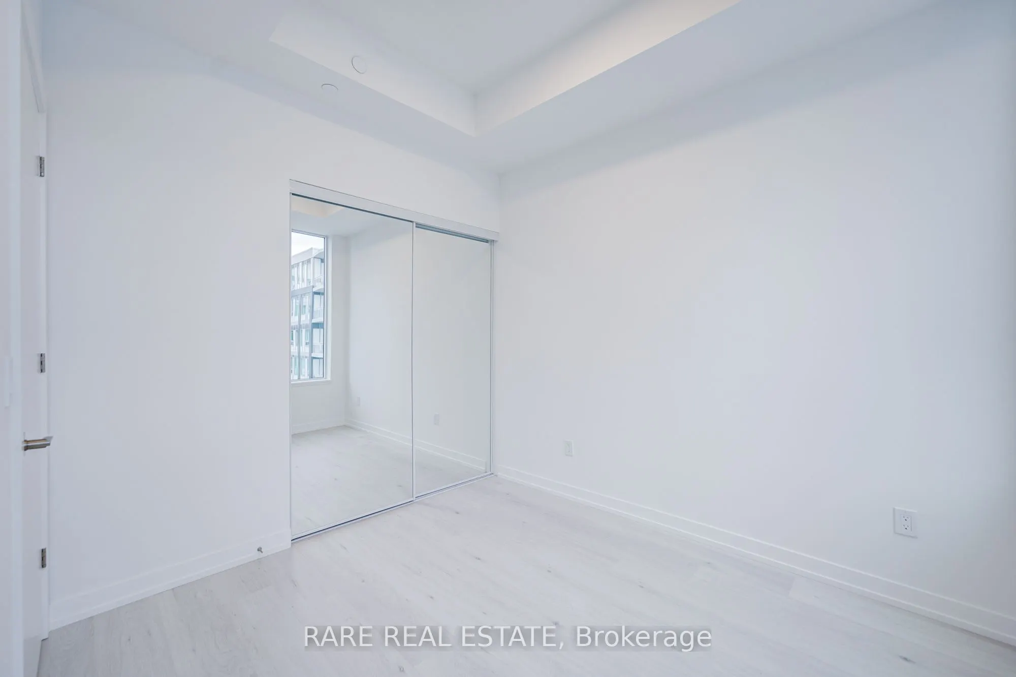 2501 Saw Whet Boulevard, #403