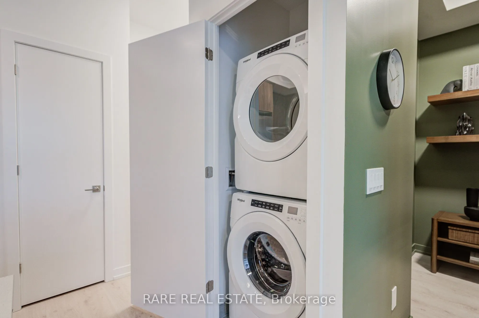 2501 Saw Whet Boulevard, #450