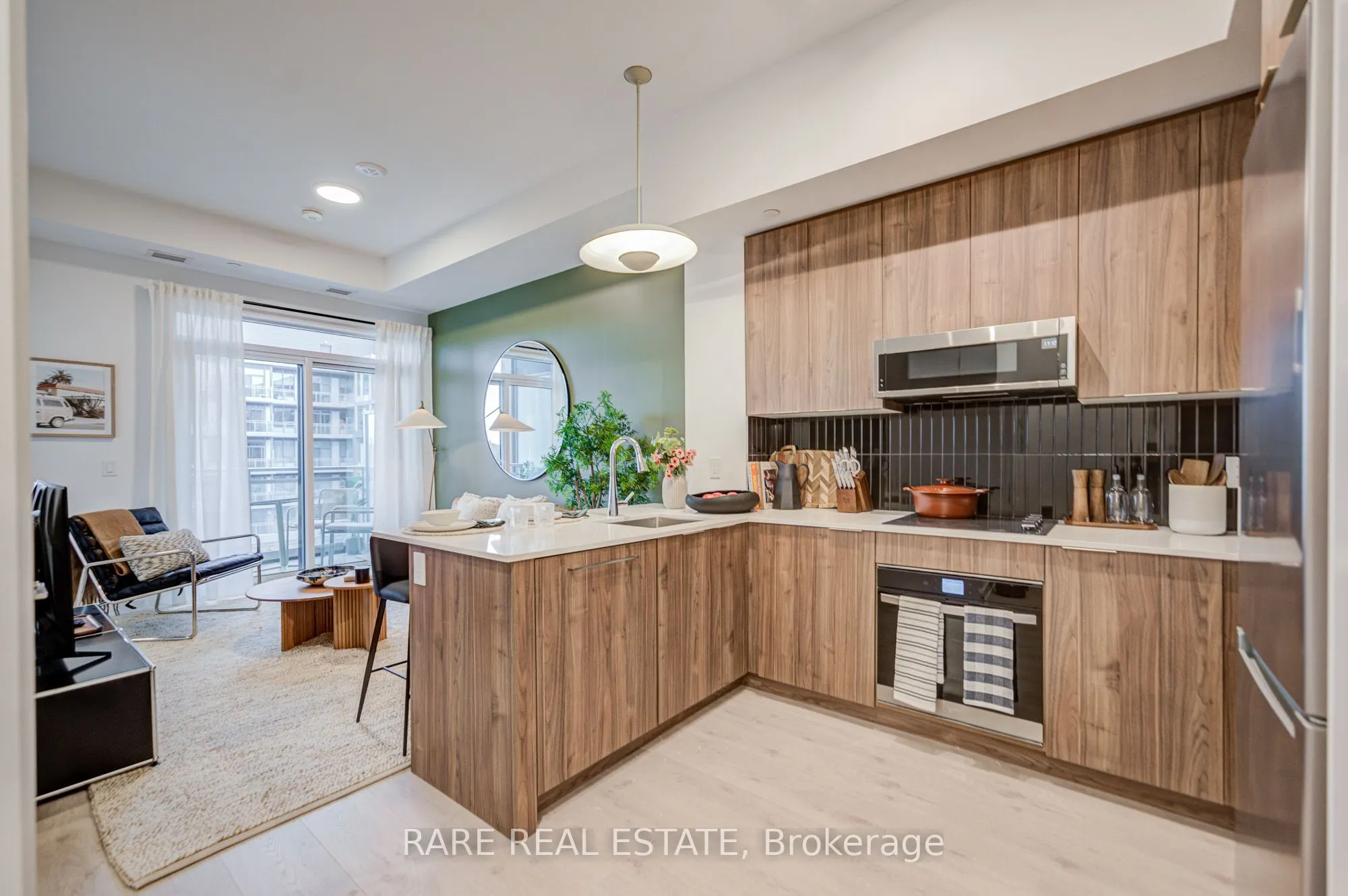 2501 Saw Whet Boulevard, #450