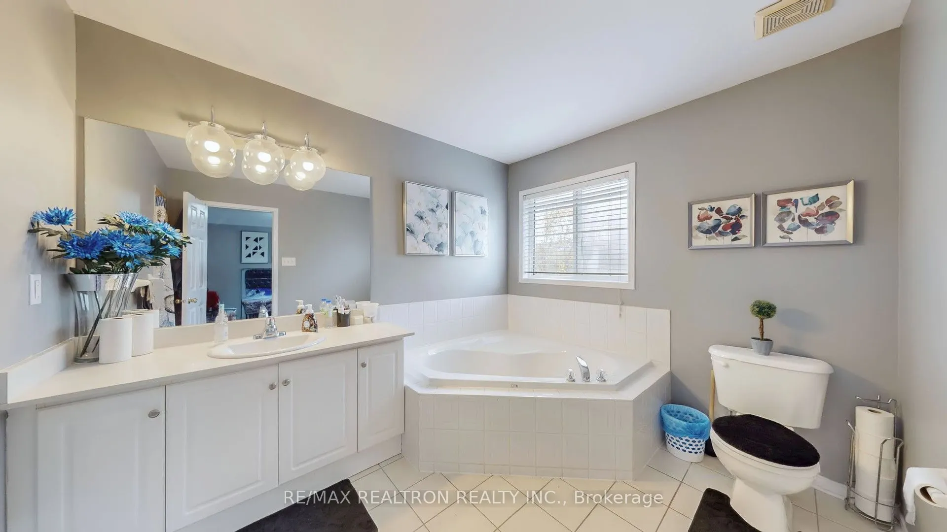 147 Porchlight Road