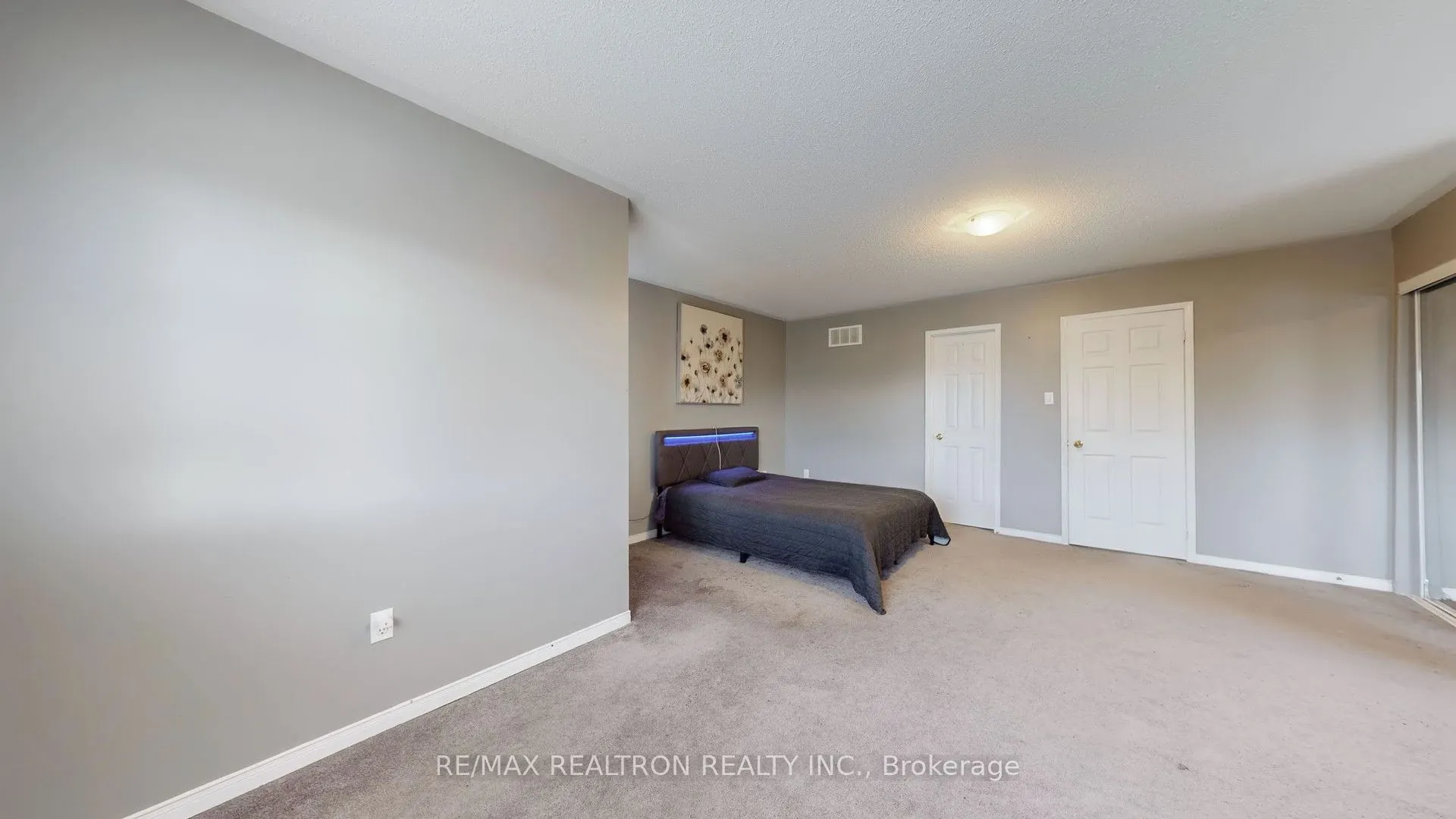 147 Porchlight Road