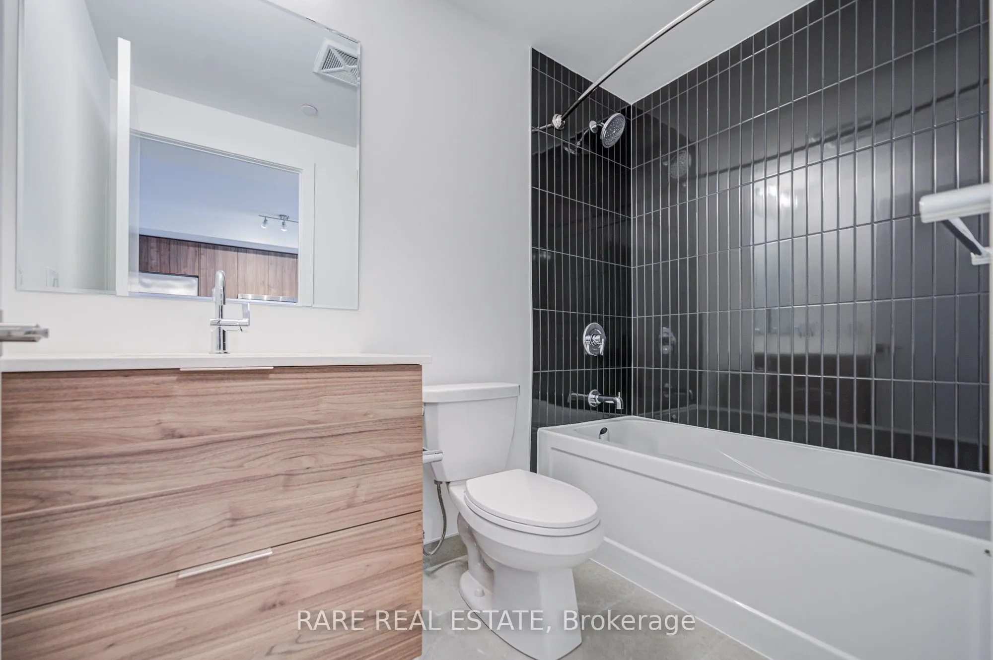 2501 Saw Whet Boulevard, #224