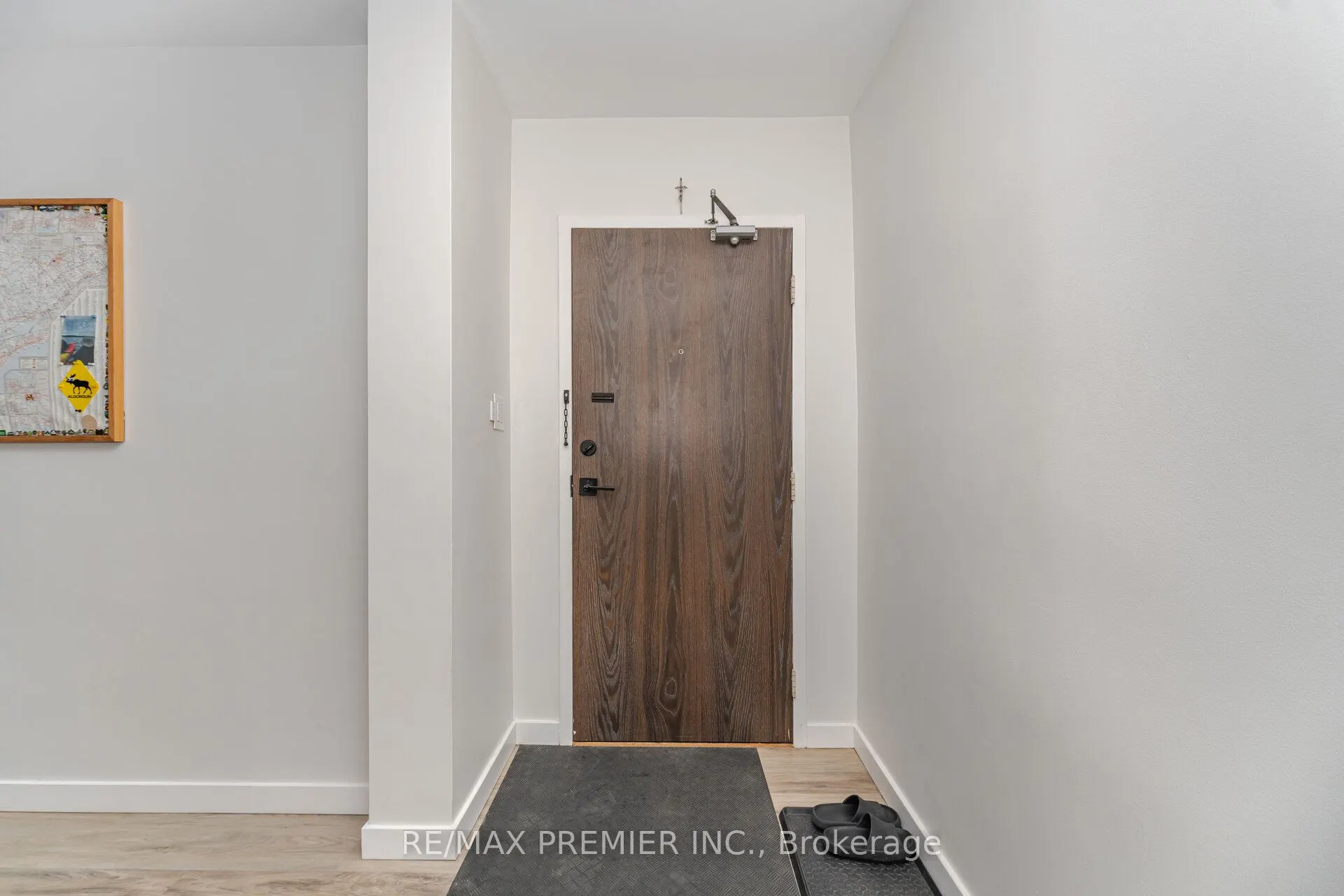 9 Four Winds Drive, #411