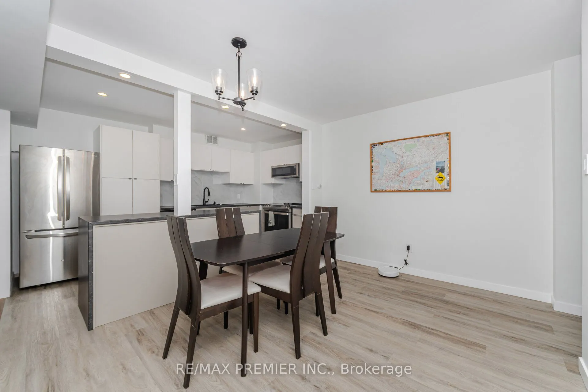 9 Four Winds Drive, #411