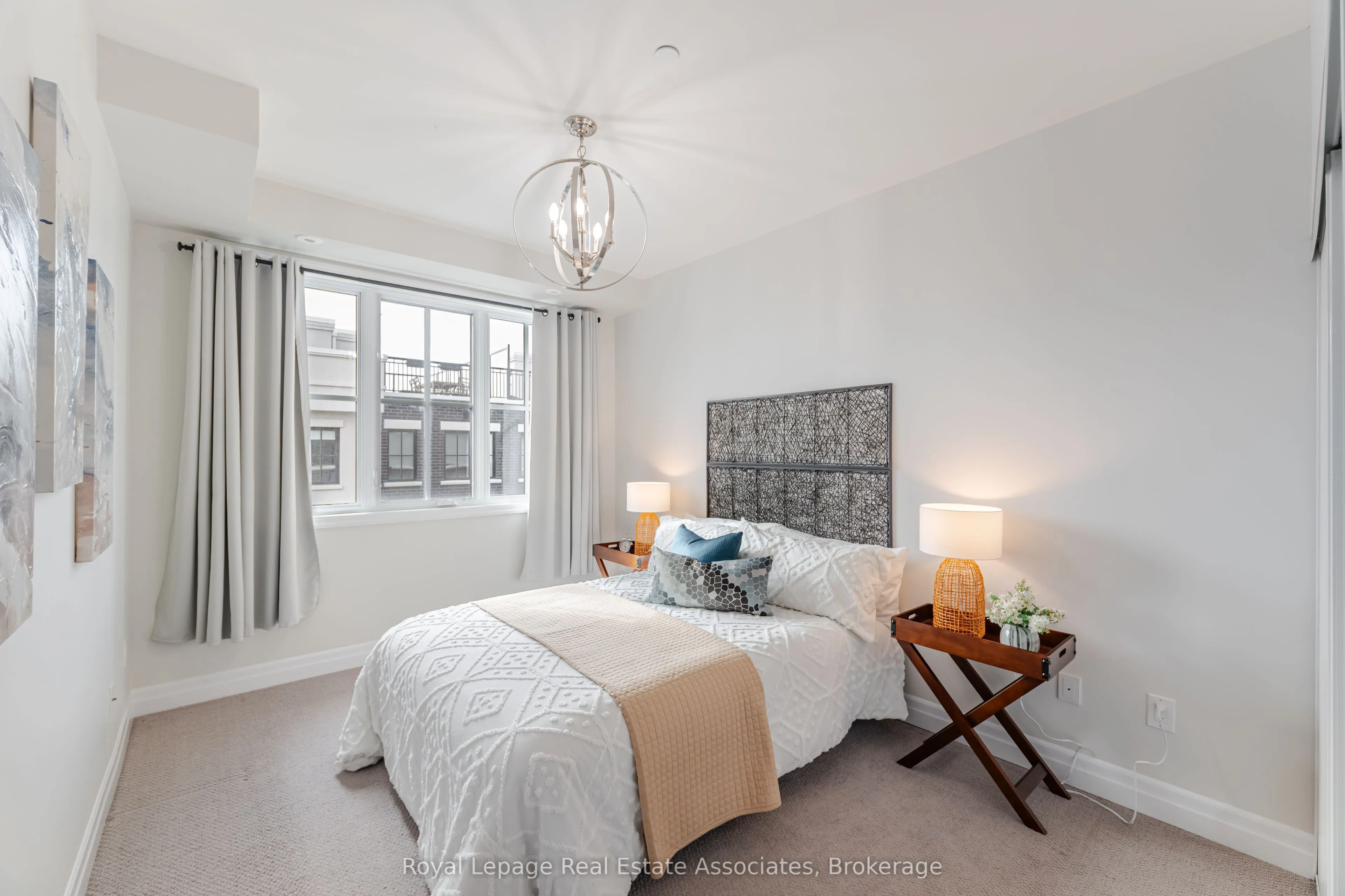 665 Cricklewood Drive, #728