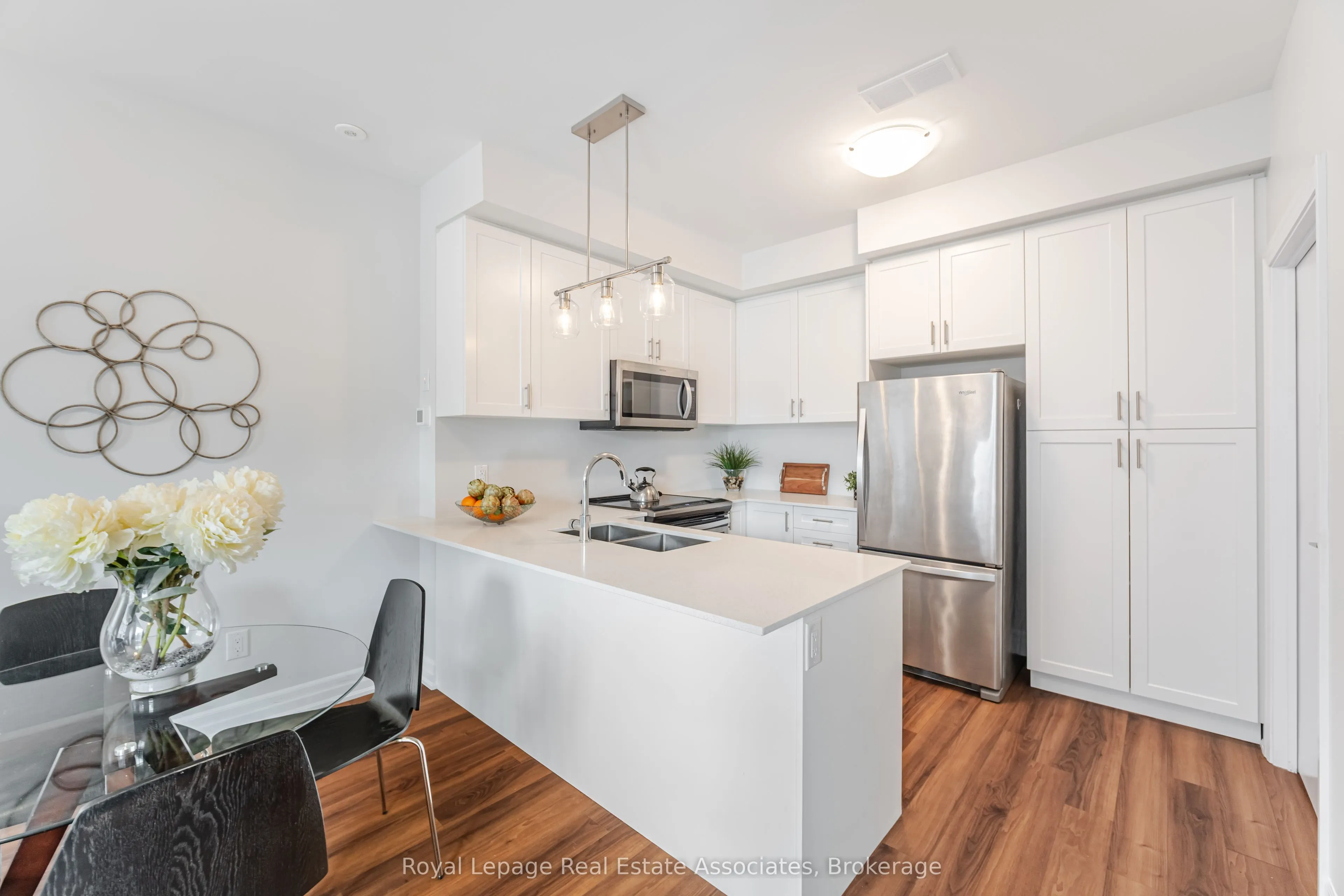 665 Cricklewood Drive, #728