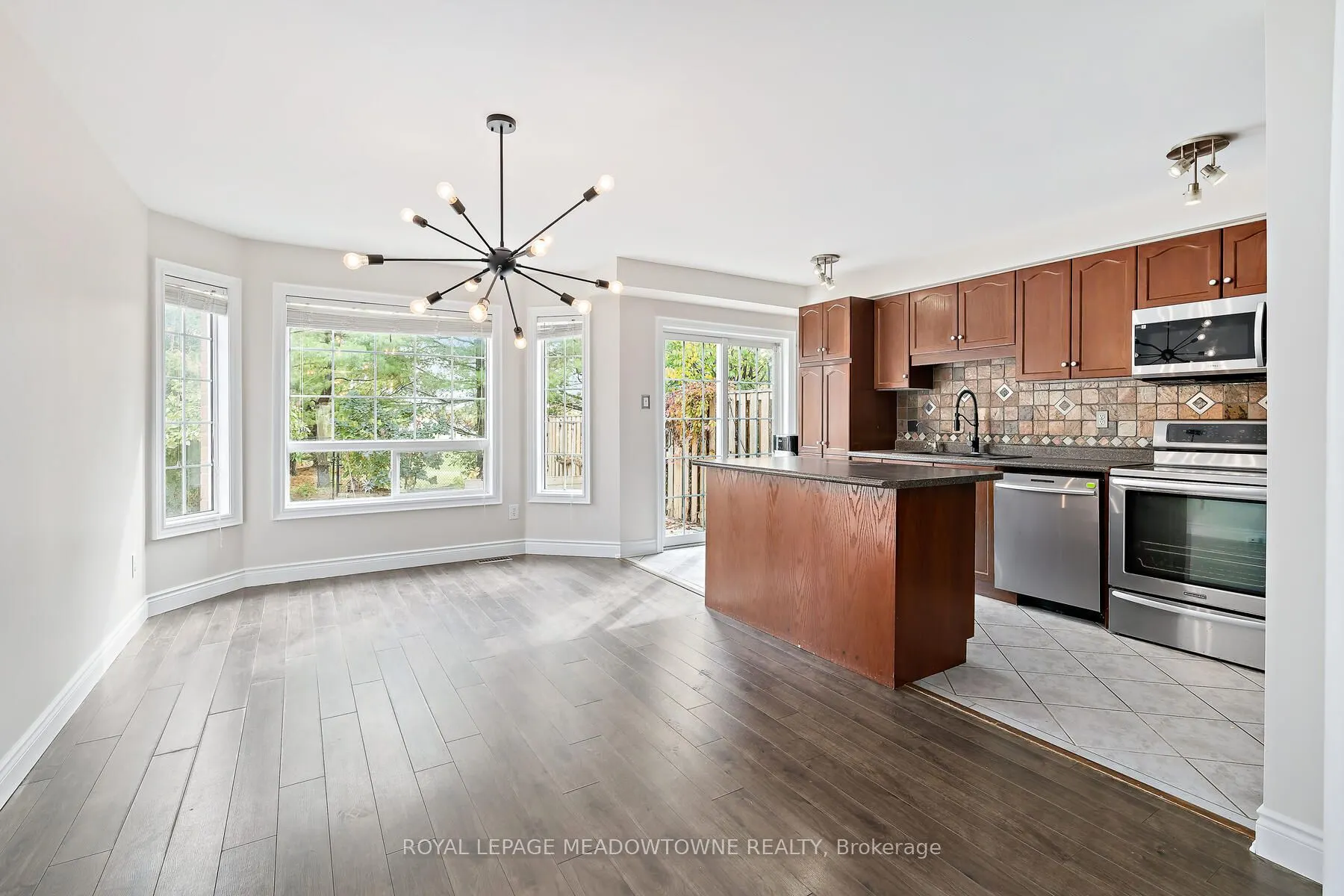 128 Dominion Gardens Drive