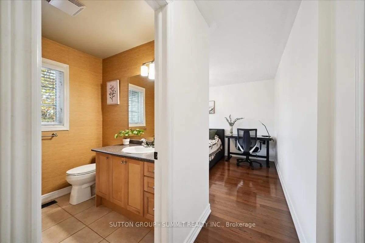 2237 Adirondak Trail