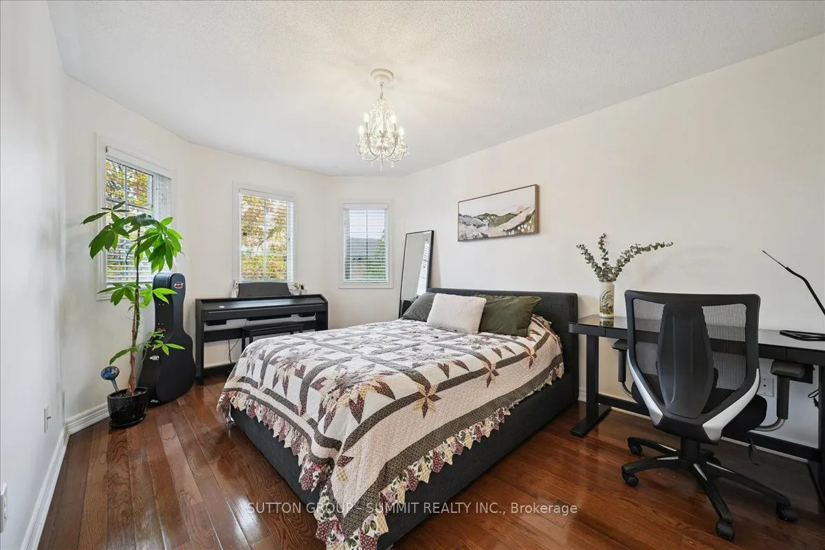 2237 Adirondak Trail