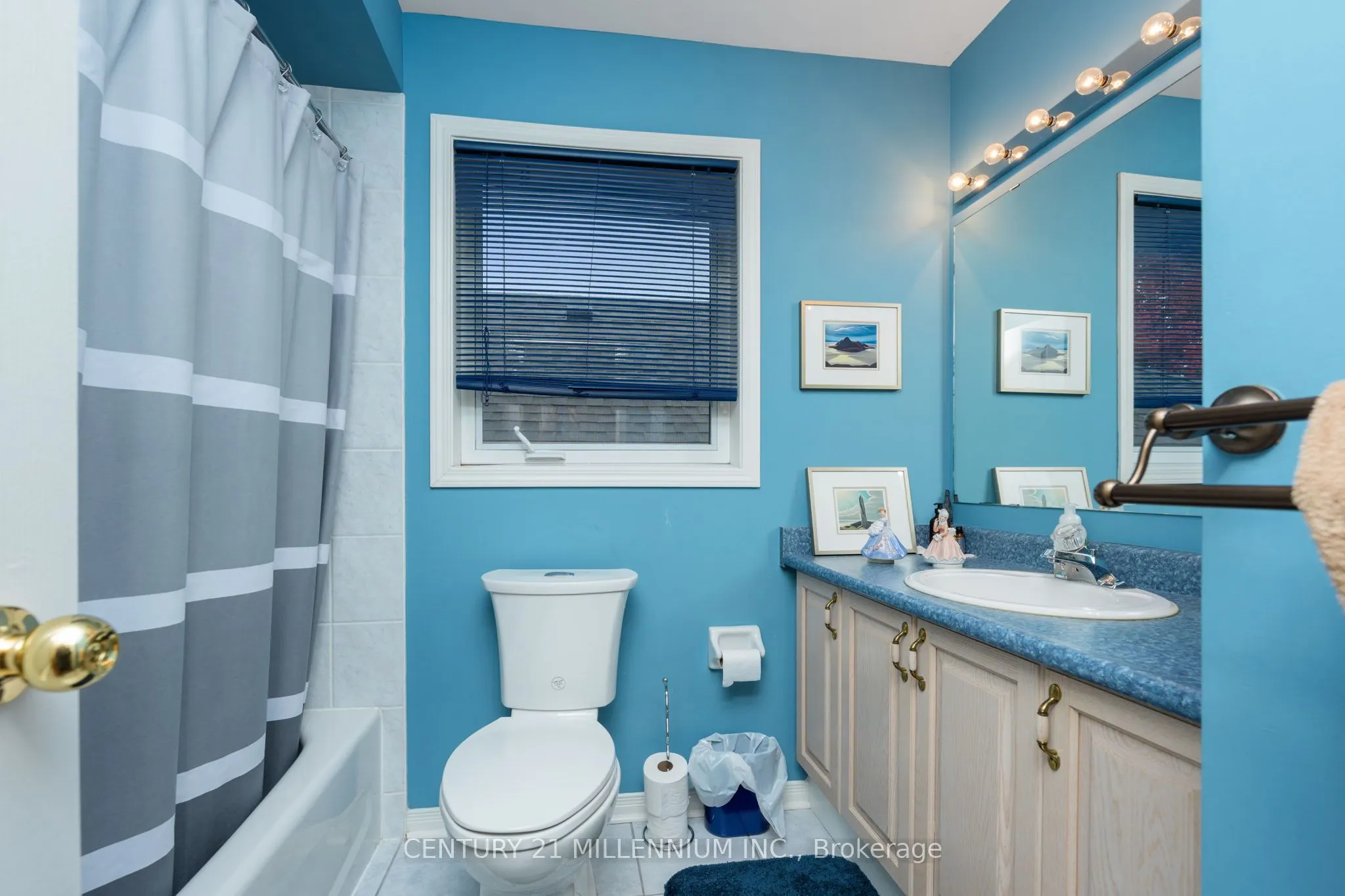 23 Upper Highlands Drive