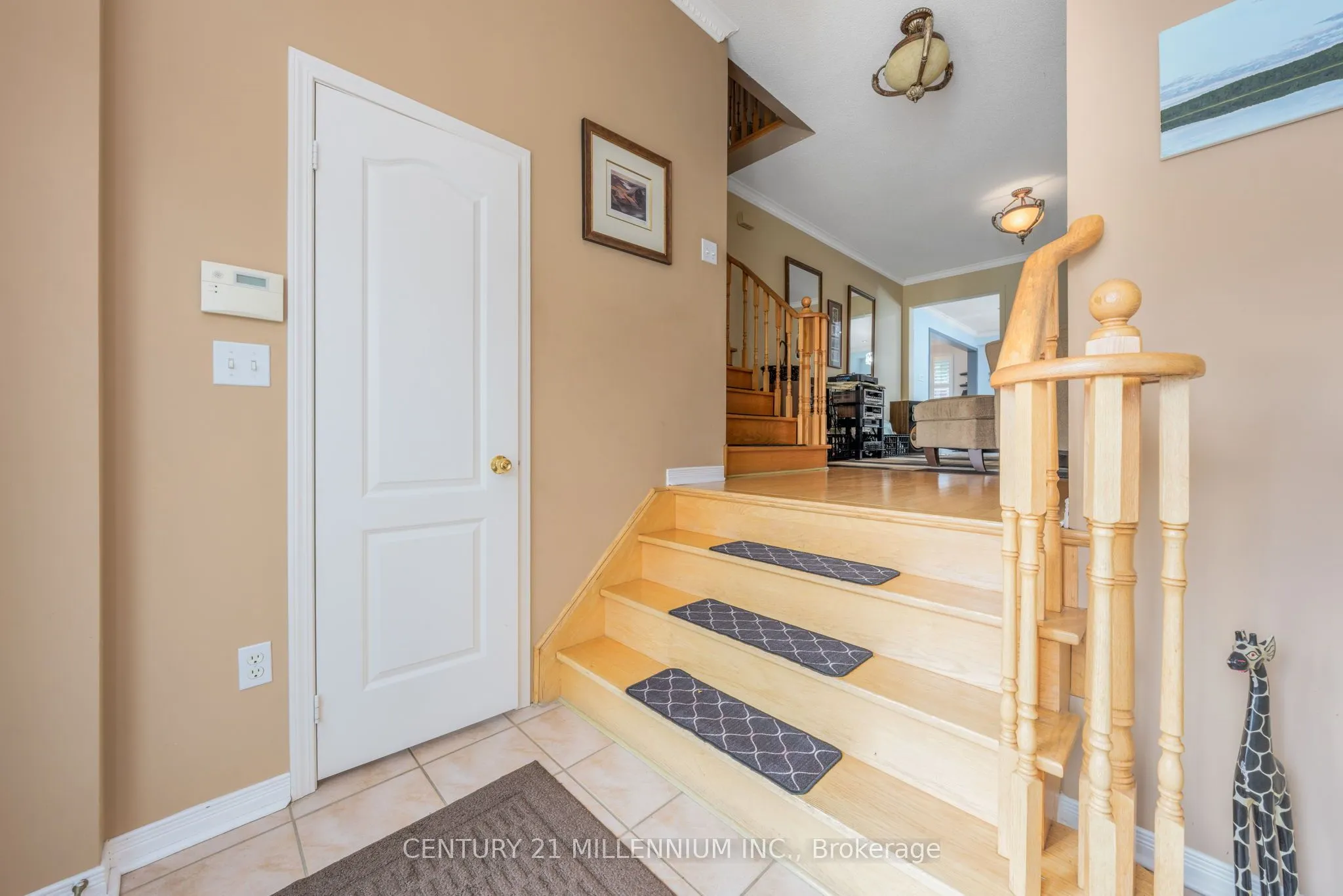 23 Upper Highlands Drive