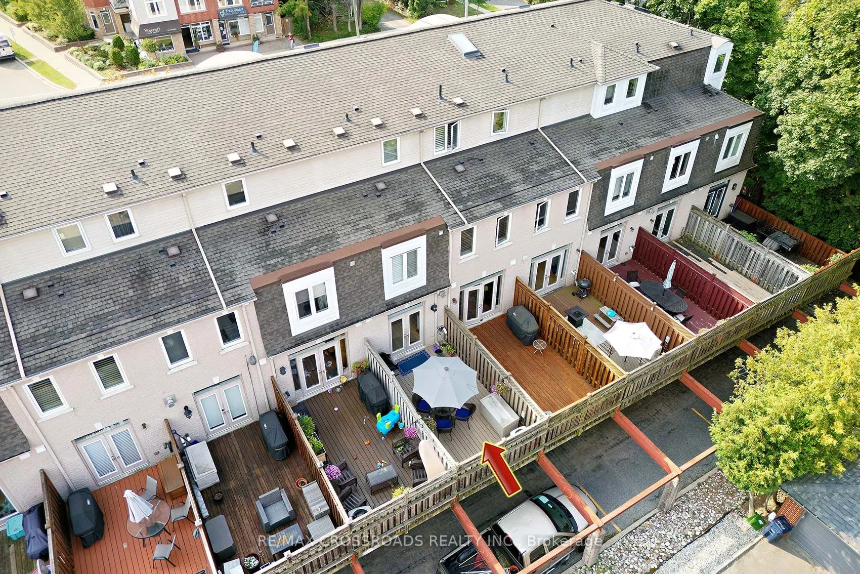 3890 Bloor Street W, #6