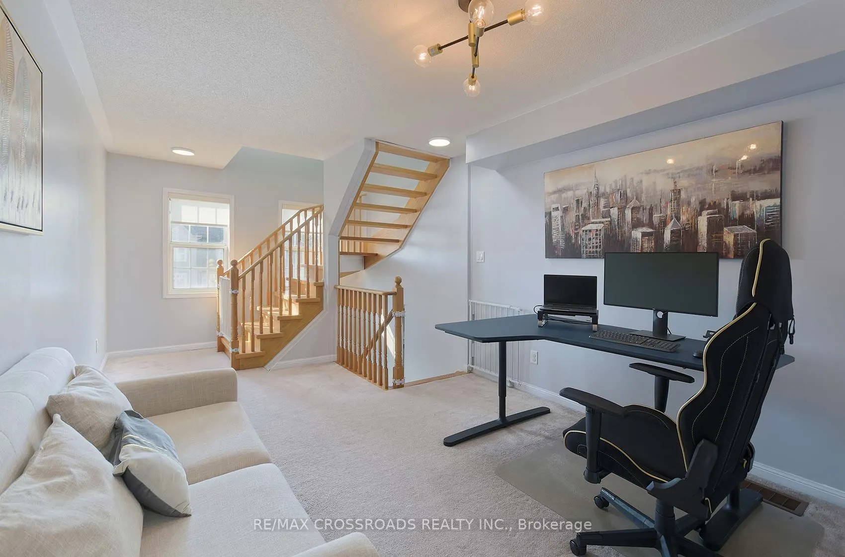 3890 Bloor Street W, #6