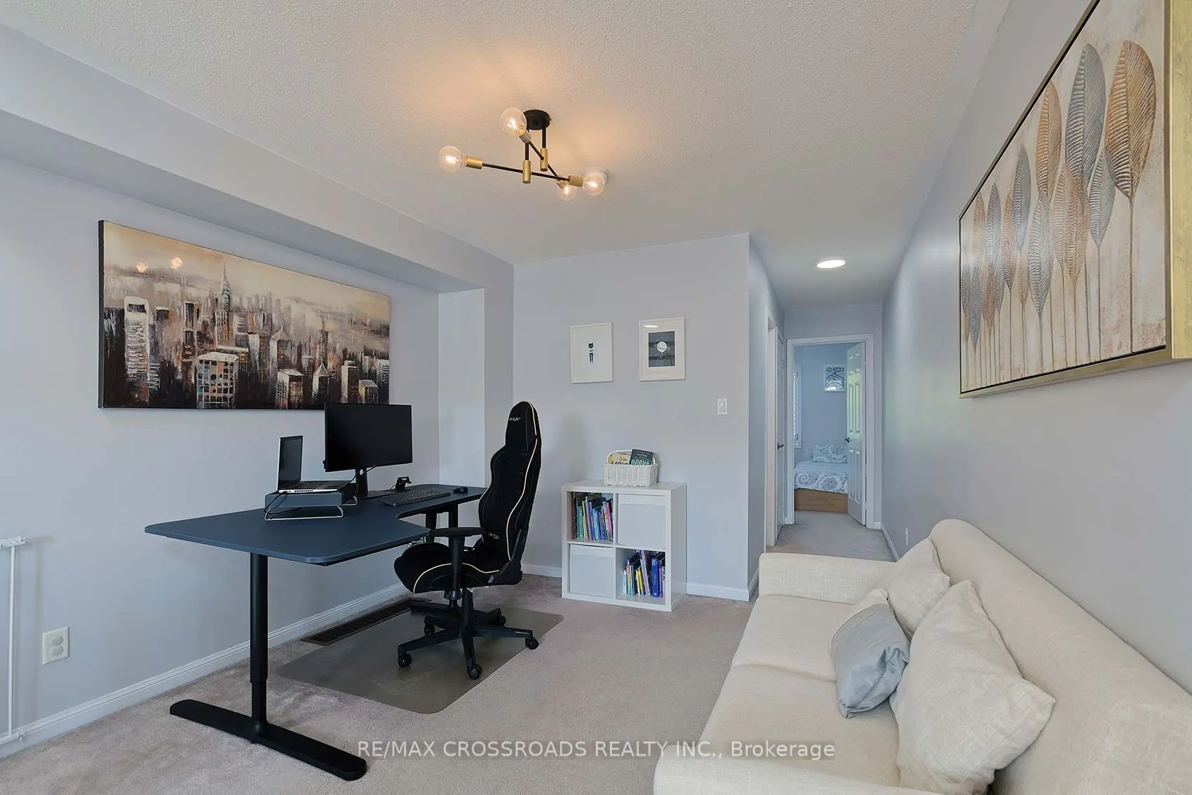 3890 Bloor Street W, #6