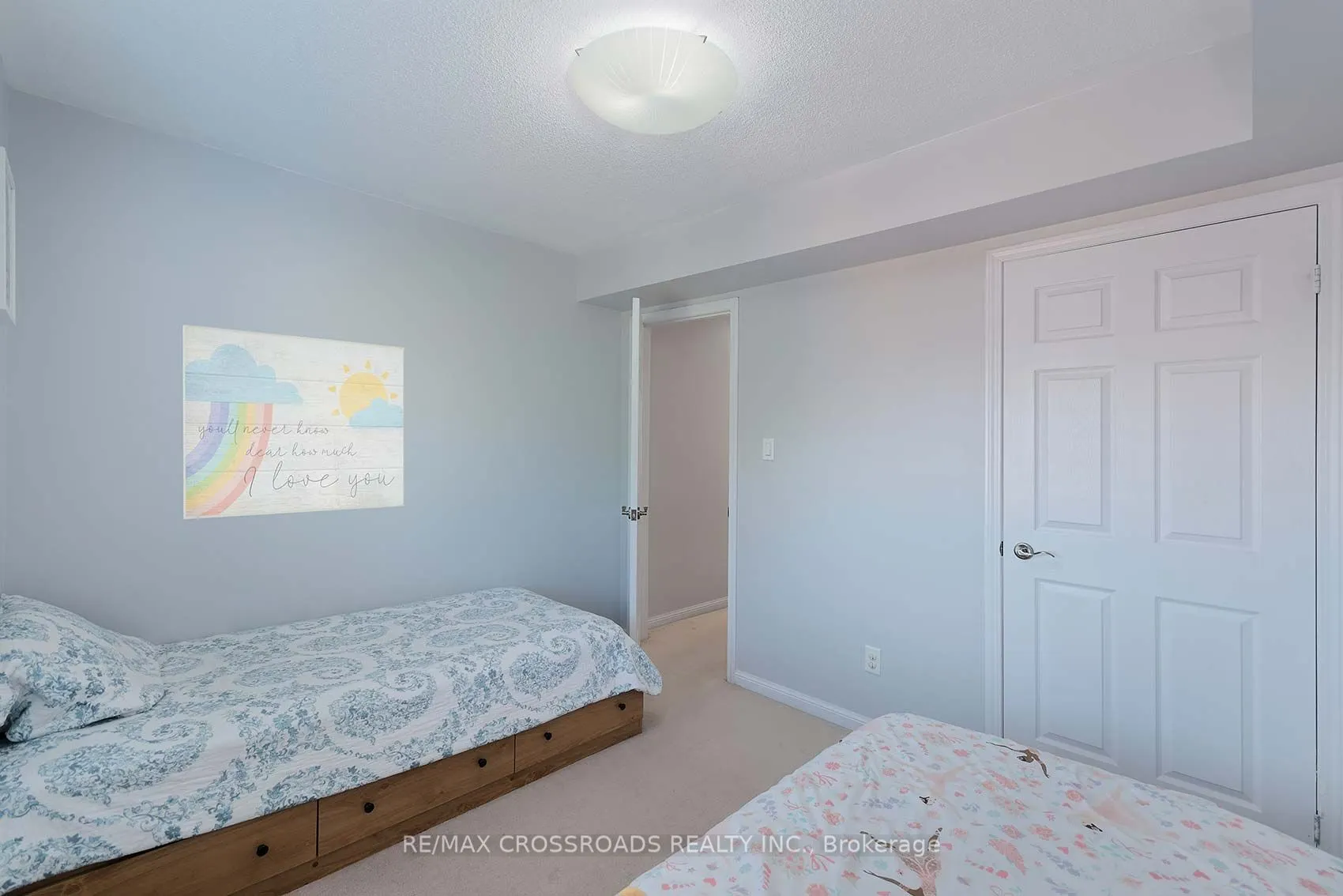 3890 Bloor Street W, #6