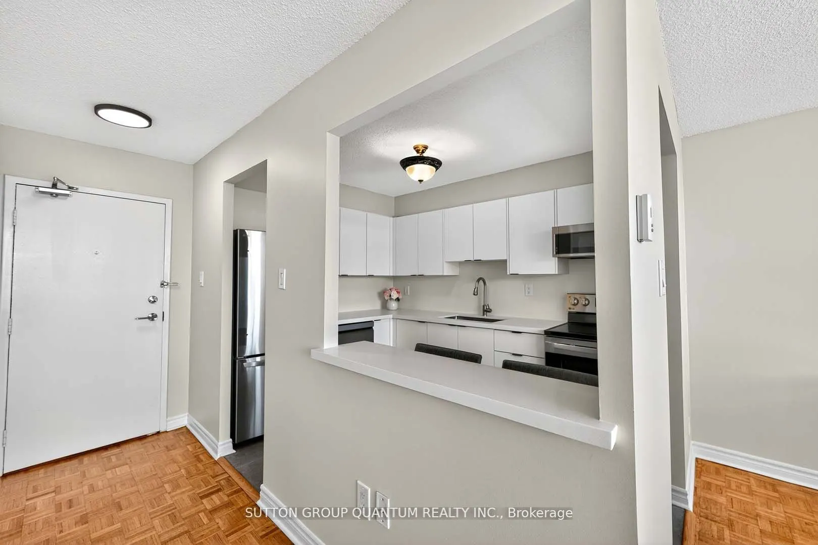 3501 Glen Erin Drive, #407