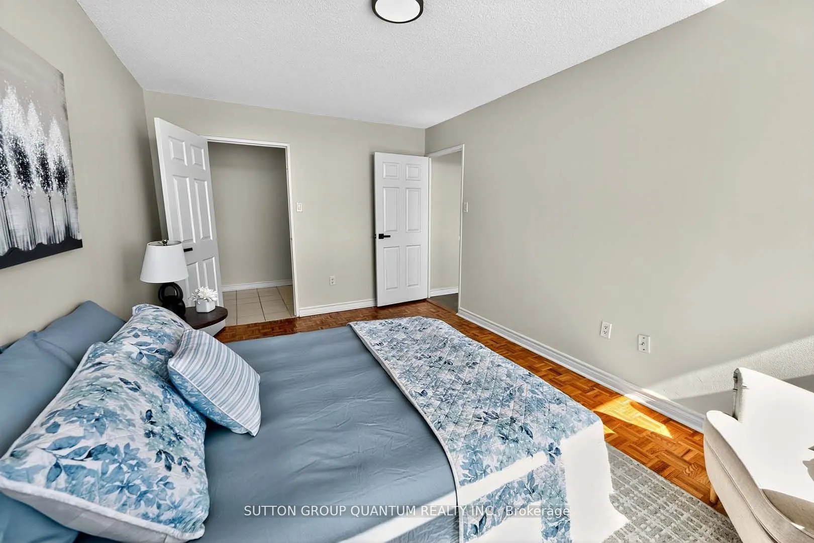 3501 Glen Erin Drive, #407