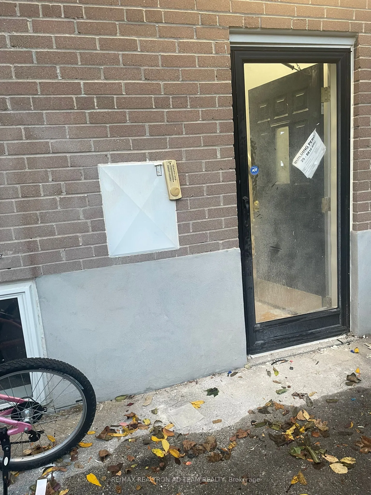 2365 Bostock Crescent, #Basement