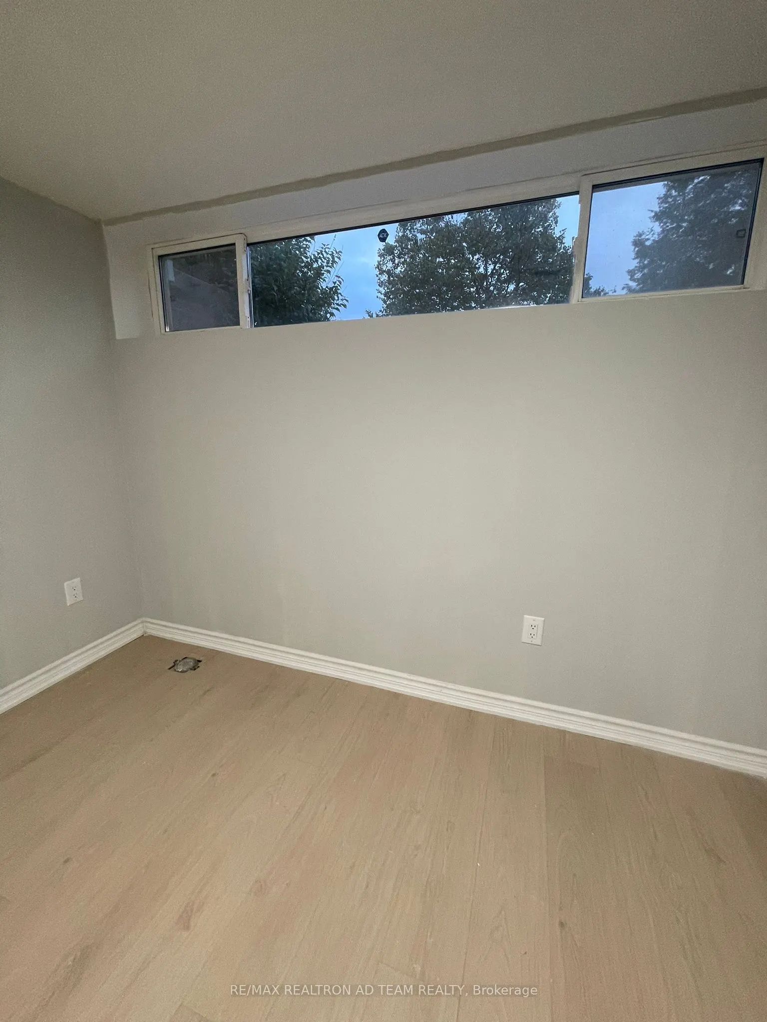 2365 Bostock Crescent, #Basement