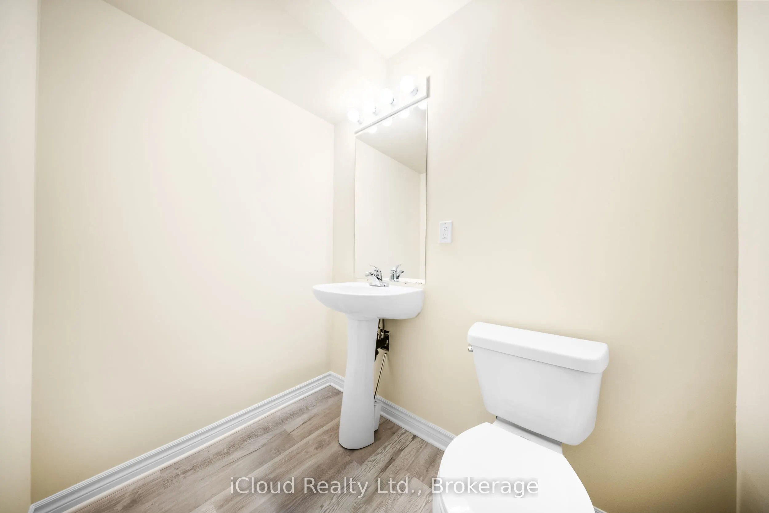 636 Evans Avenue, #5