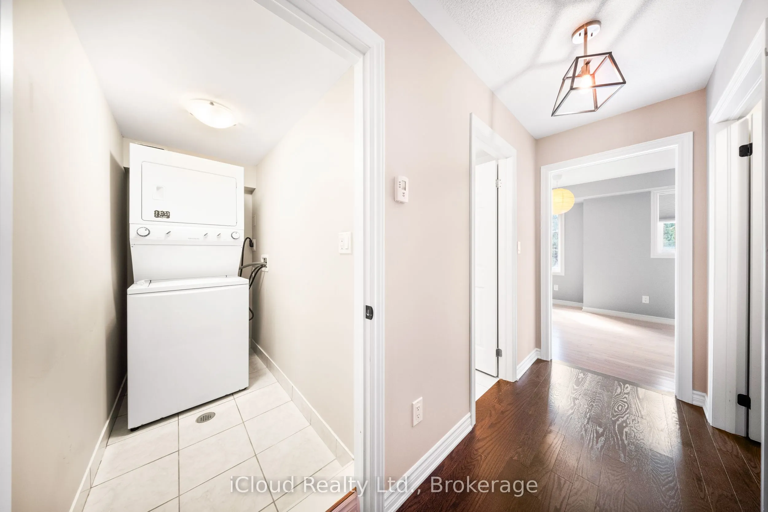 636 Evans Avenue, #5