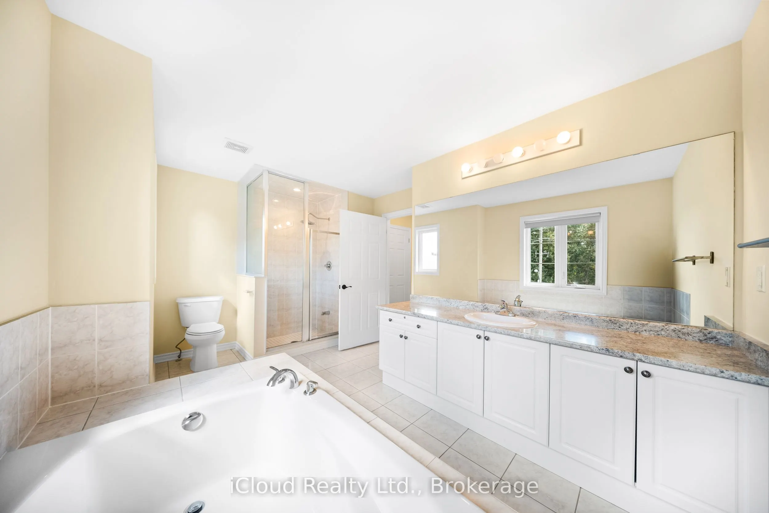 636 Evans Avenue, #5