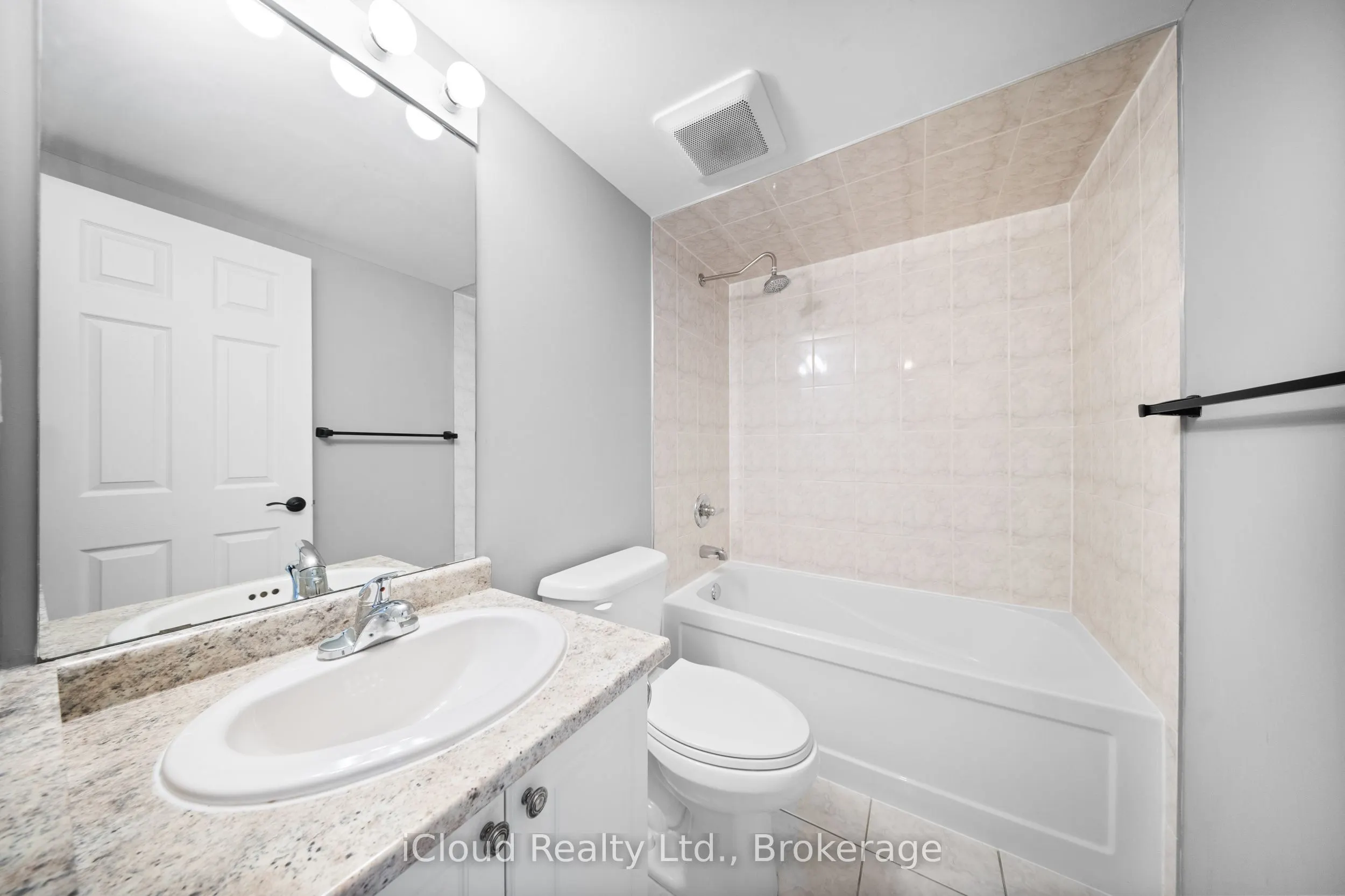 636 Evans Avenue, #5