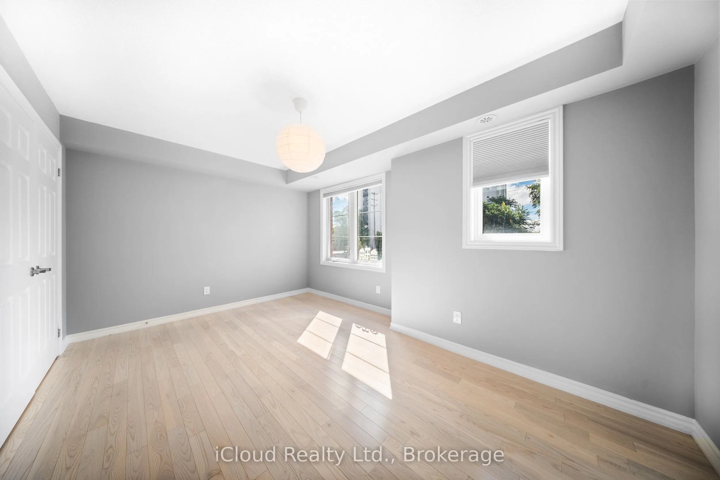 636 Evans Avenue, #5