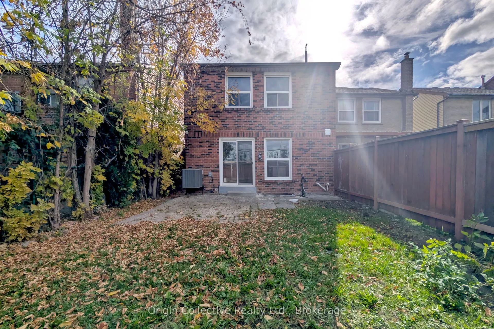 47 Woolenscote Circle