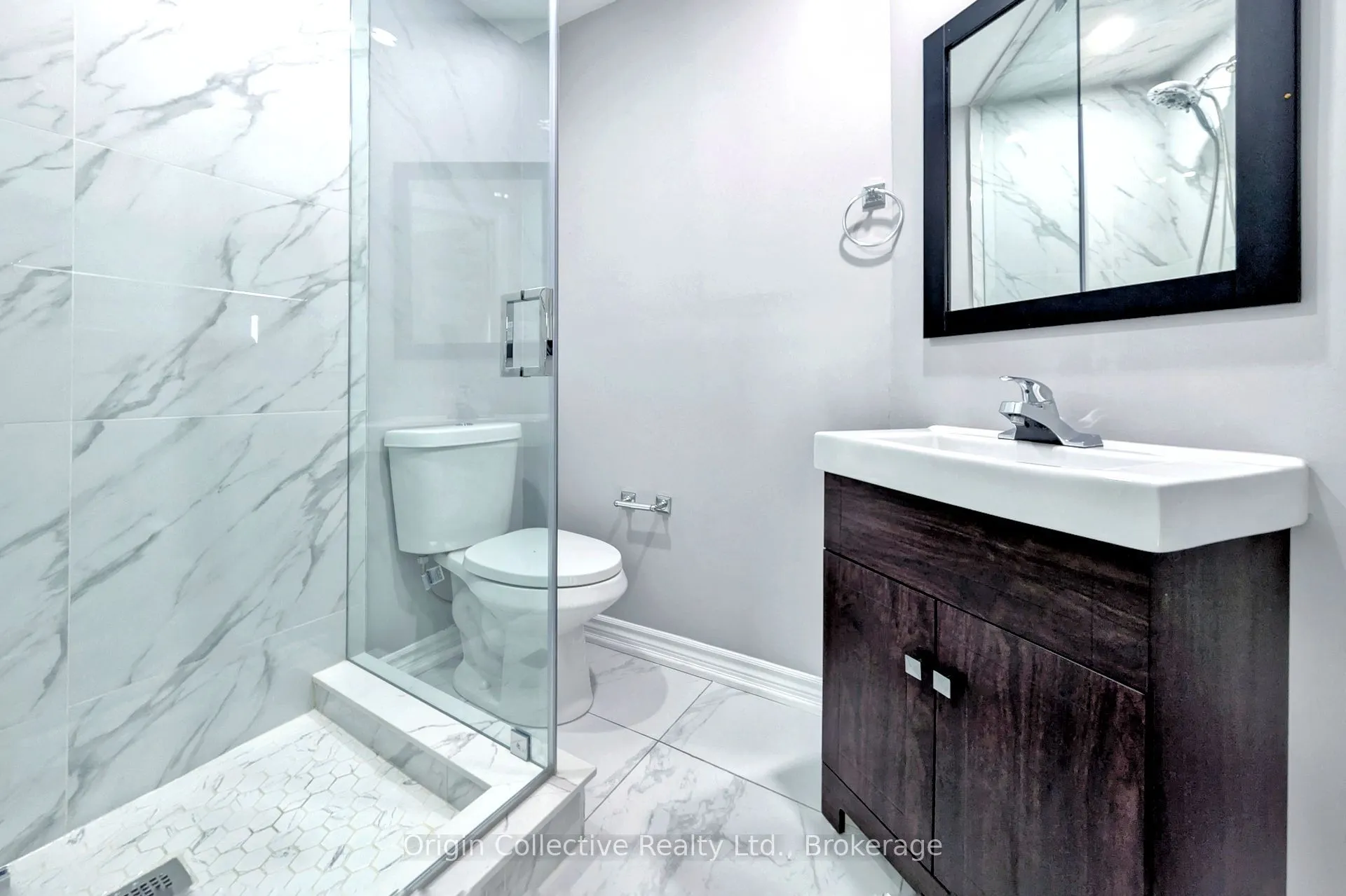 47 Woolenscote Circle