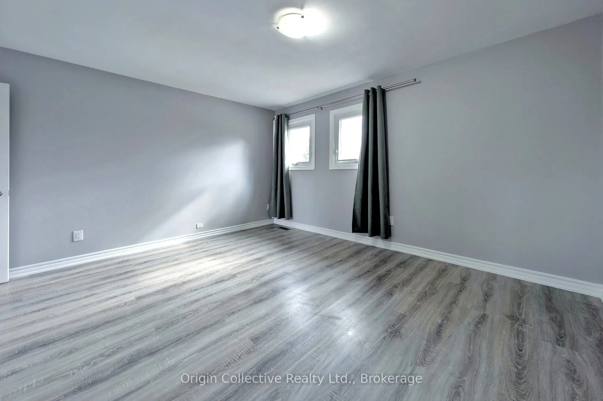 47 Woolenscote Circle