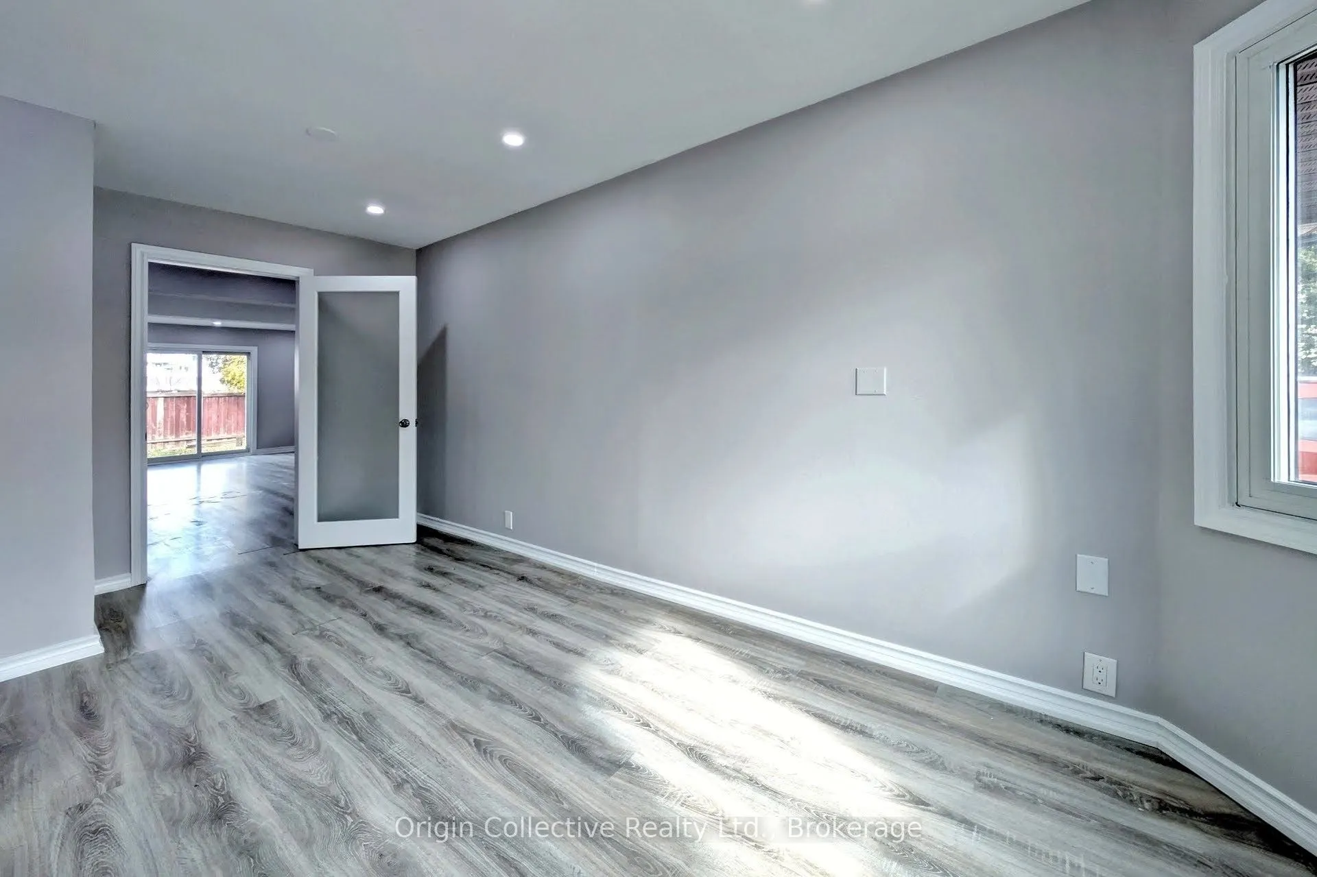 47 Woolenscote Circle