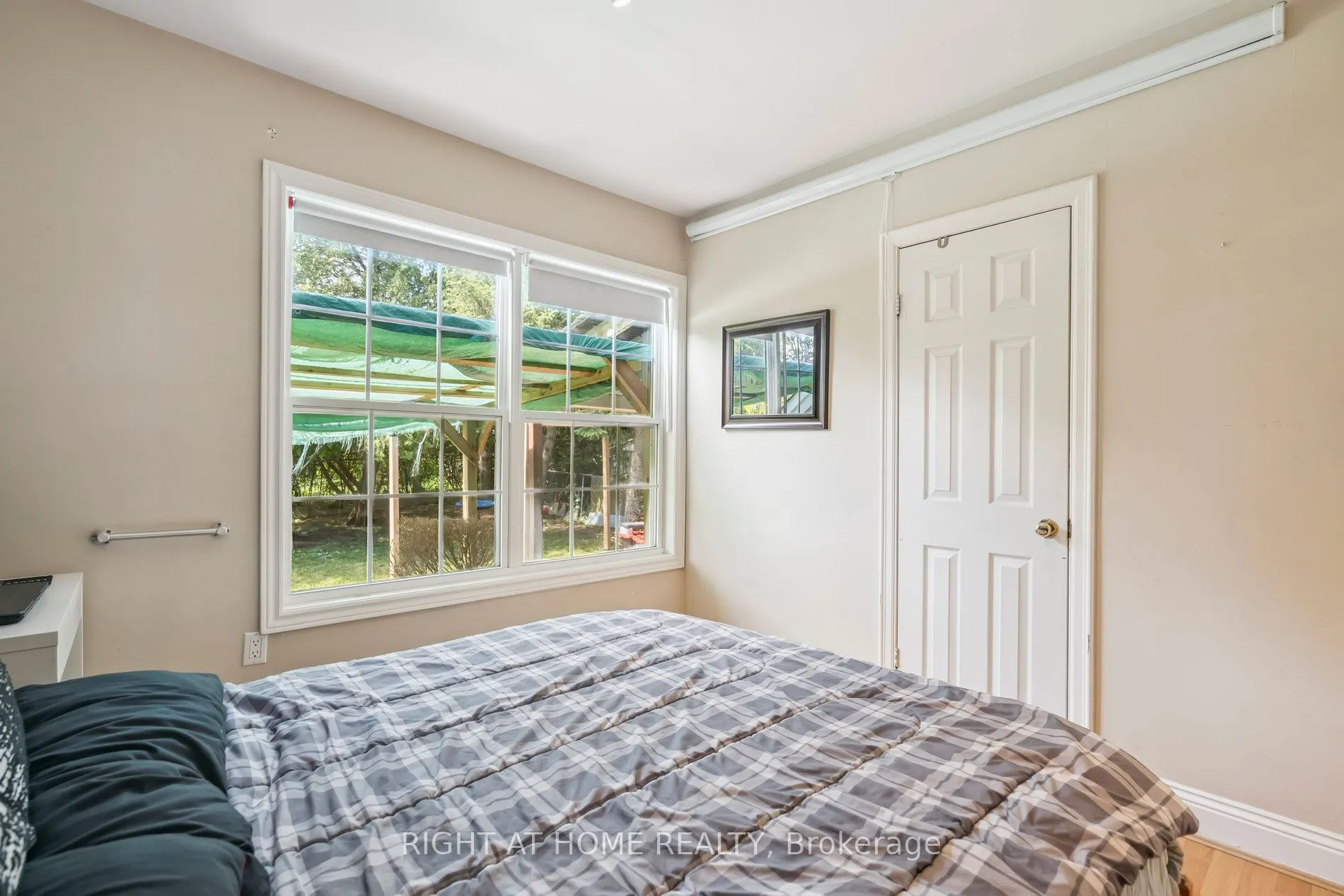 2343 Mountainside Drive