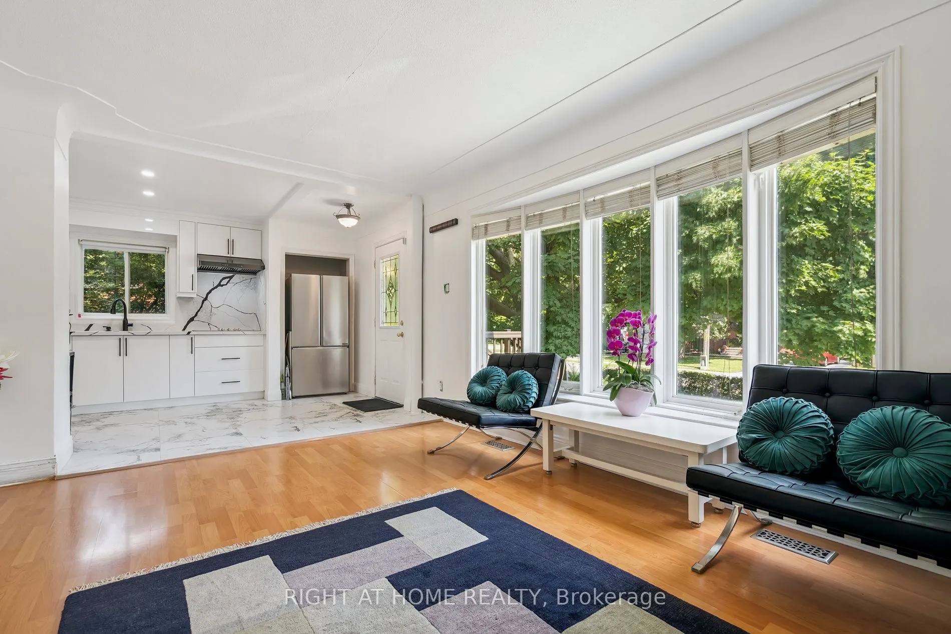 2343 Mountainside Drive