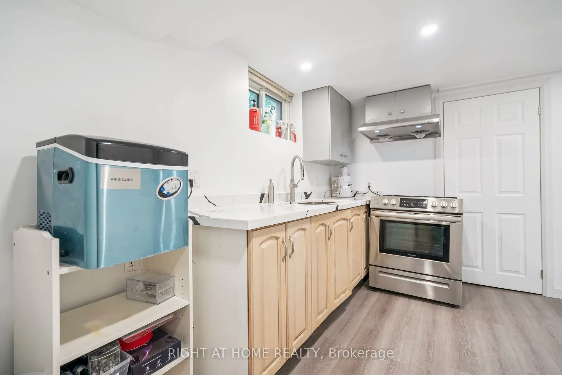 2343 Mountainside Drive