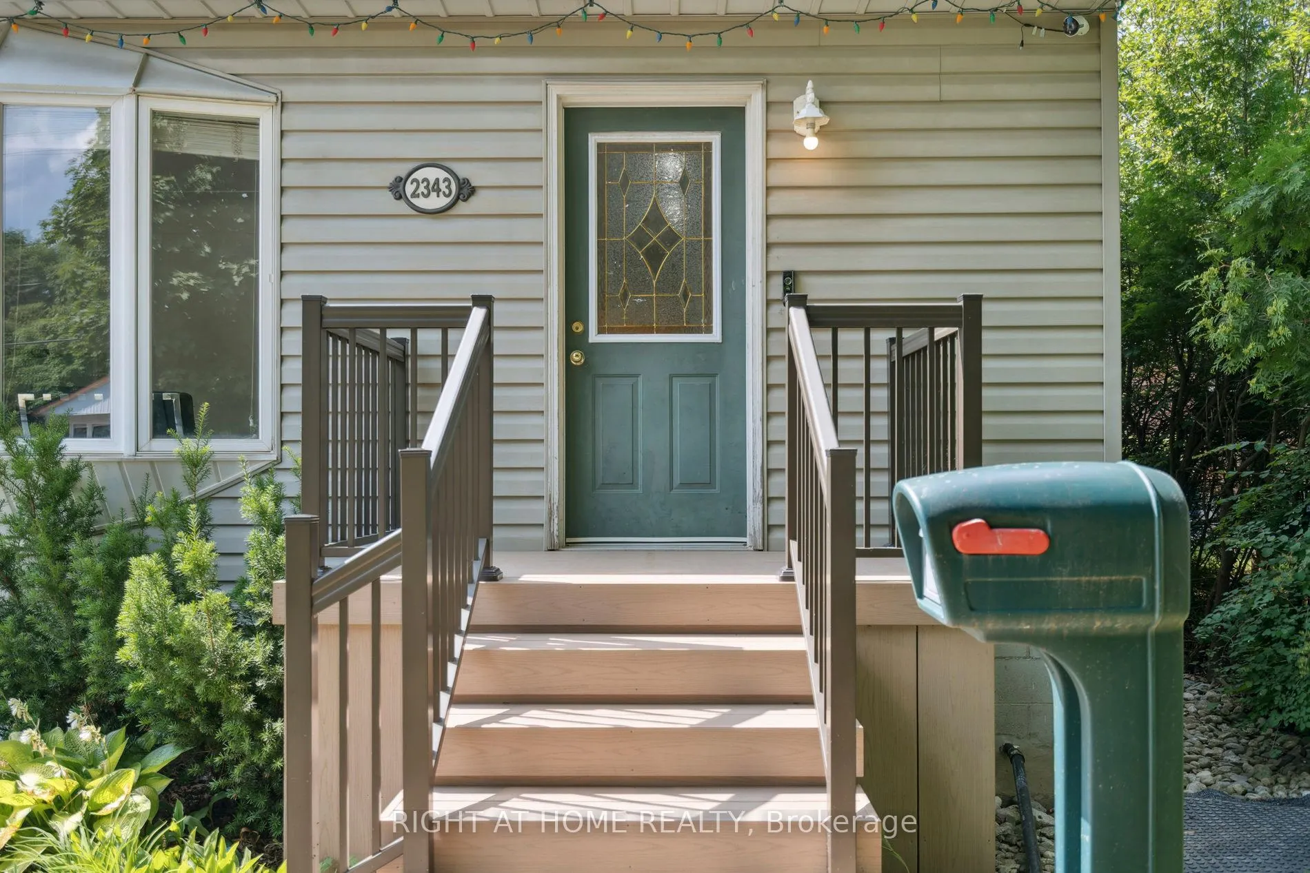 2343 Mountainside Drive