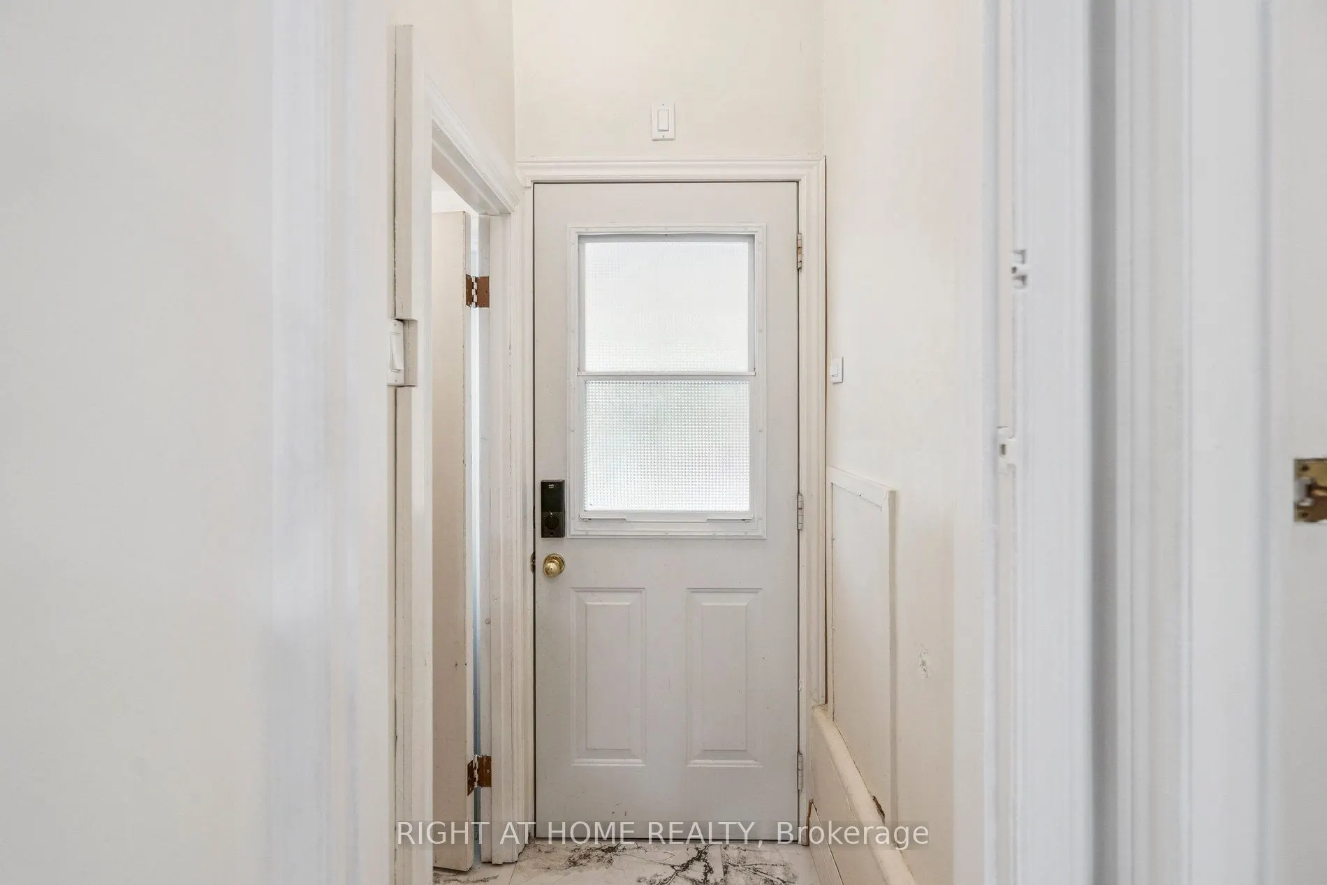 2343 Mountainside Drive