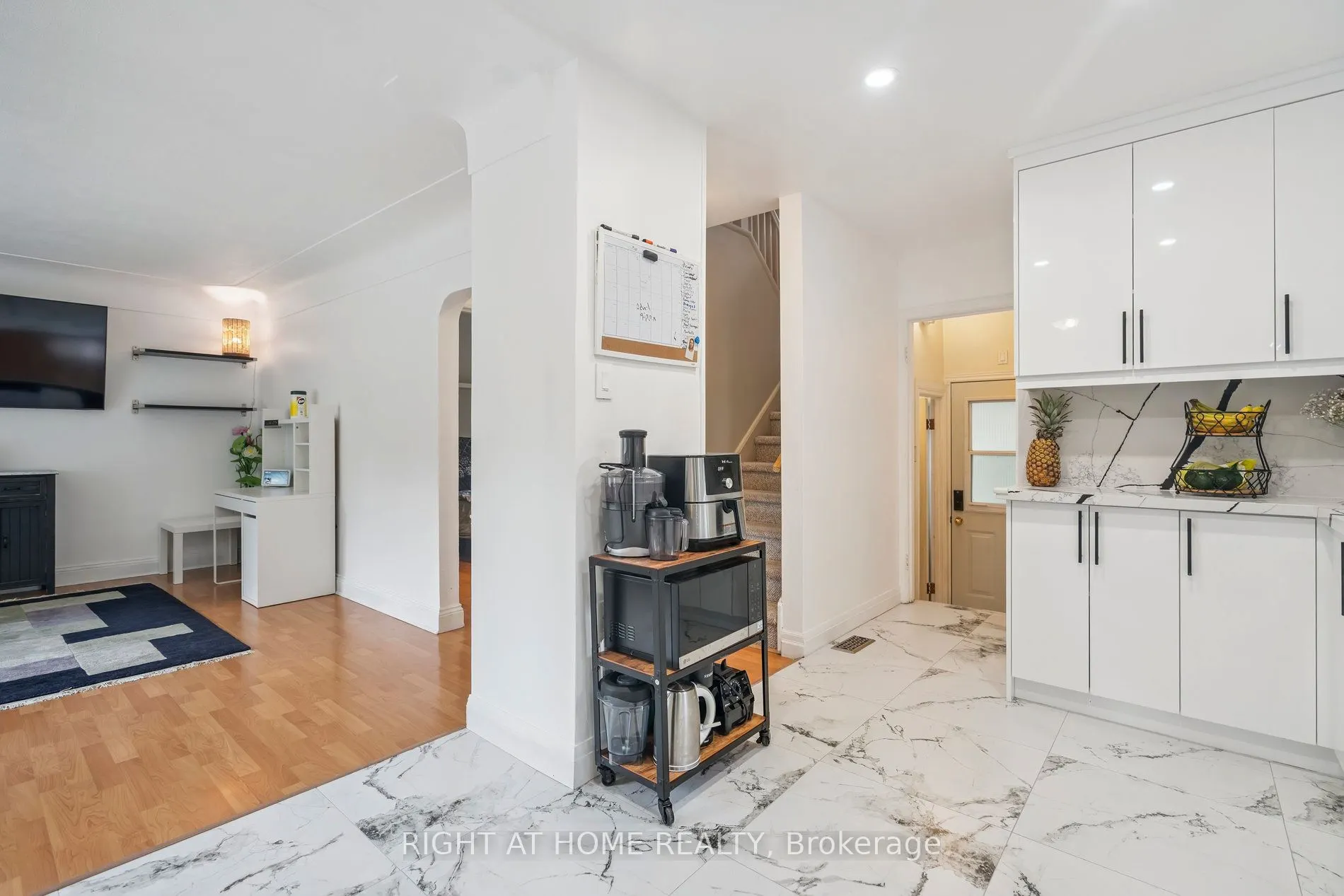 2343 Mountainside Drive