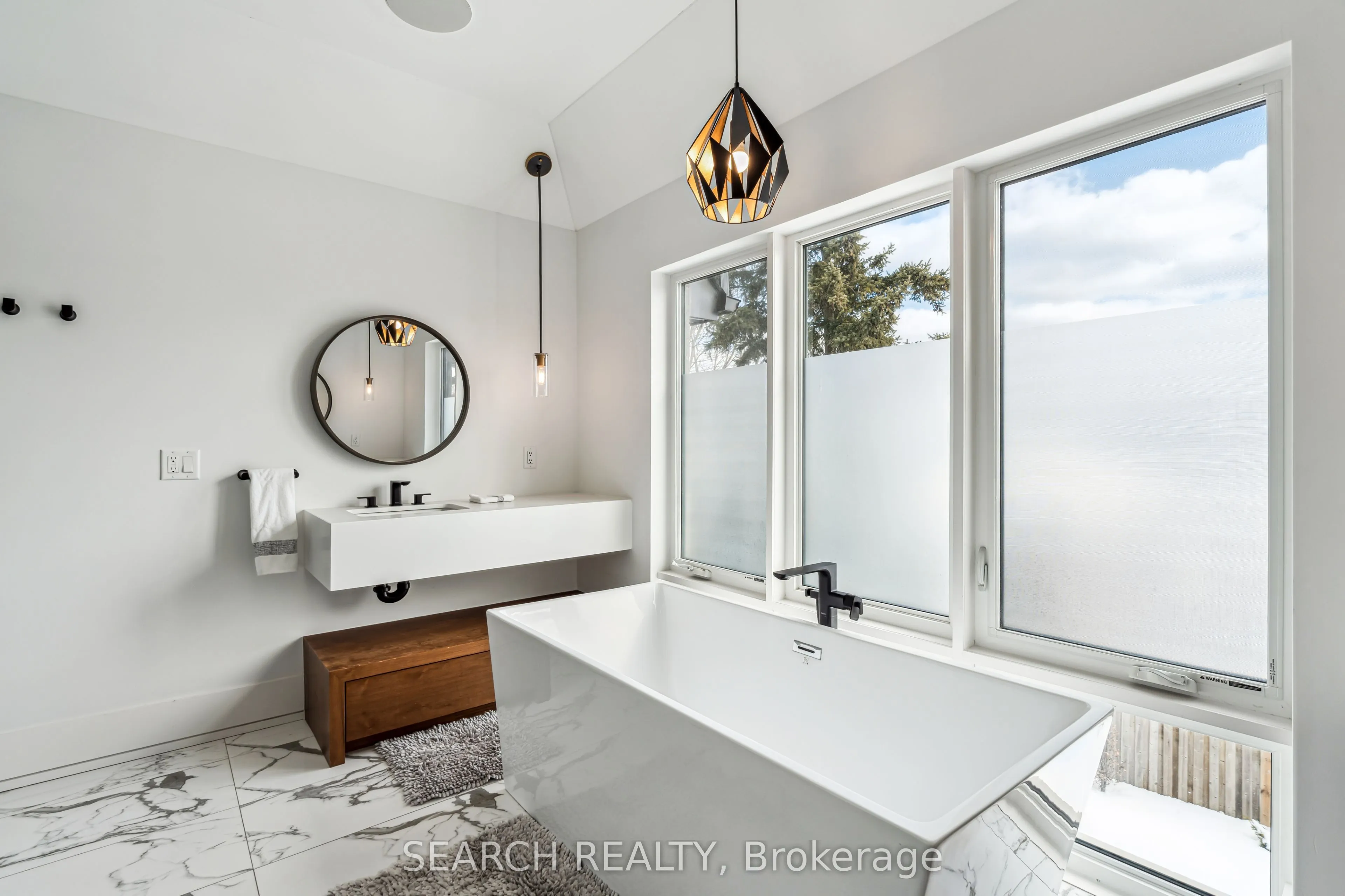 1297 Canterbury Road