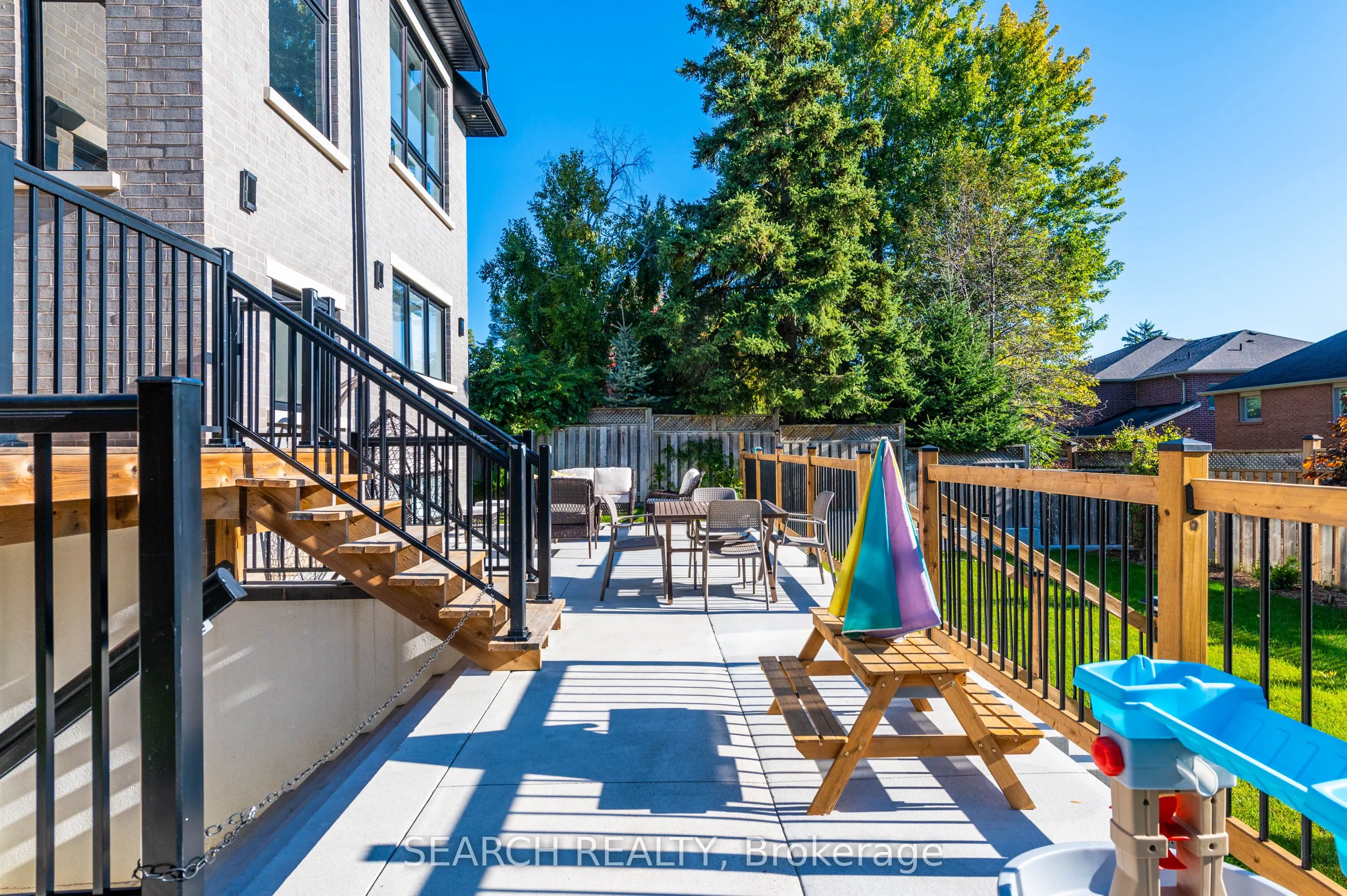 1297 Canterbury Road