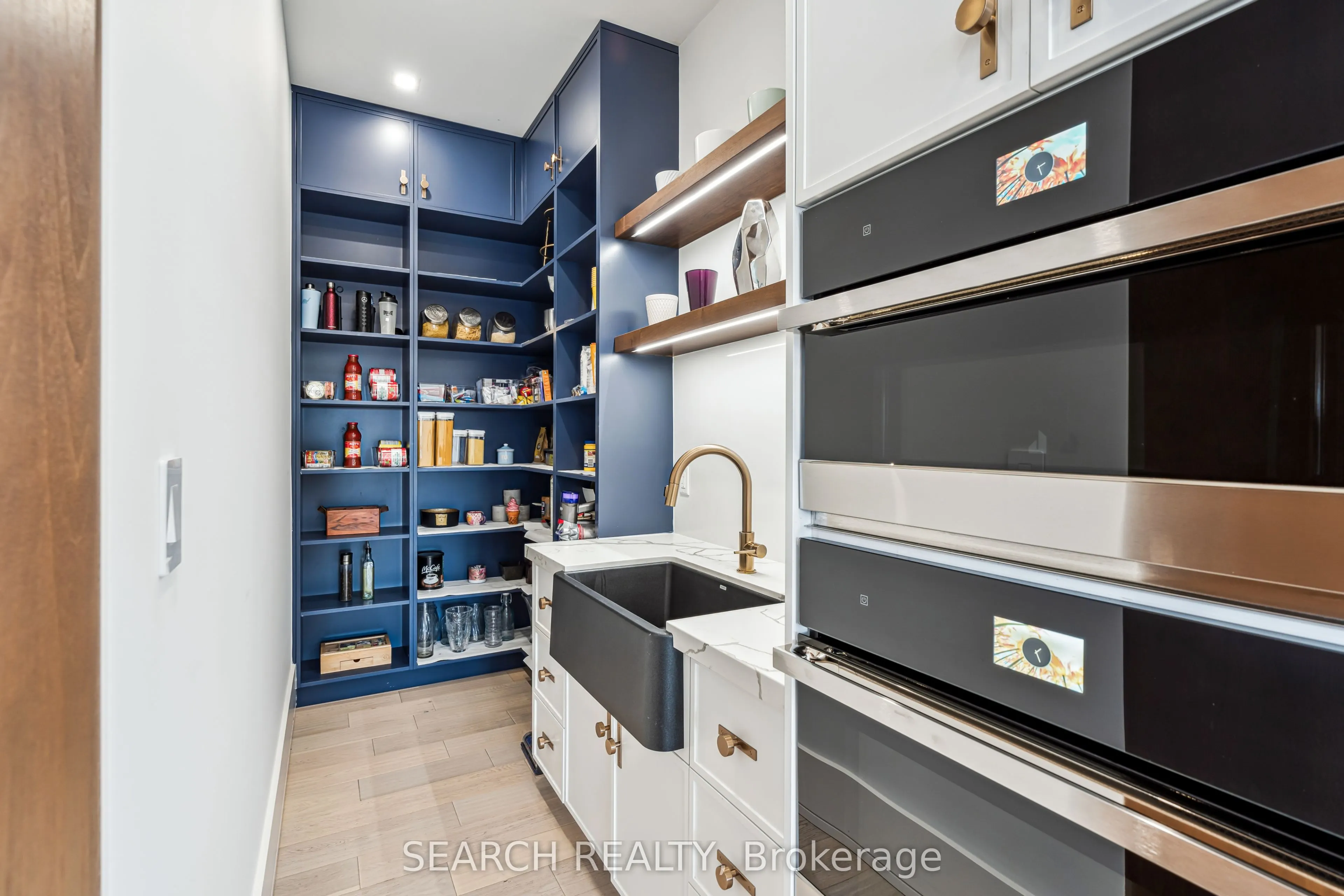 1297 Canterbury Road