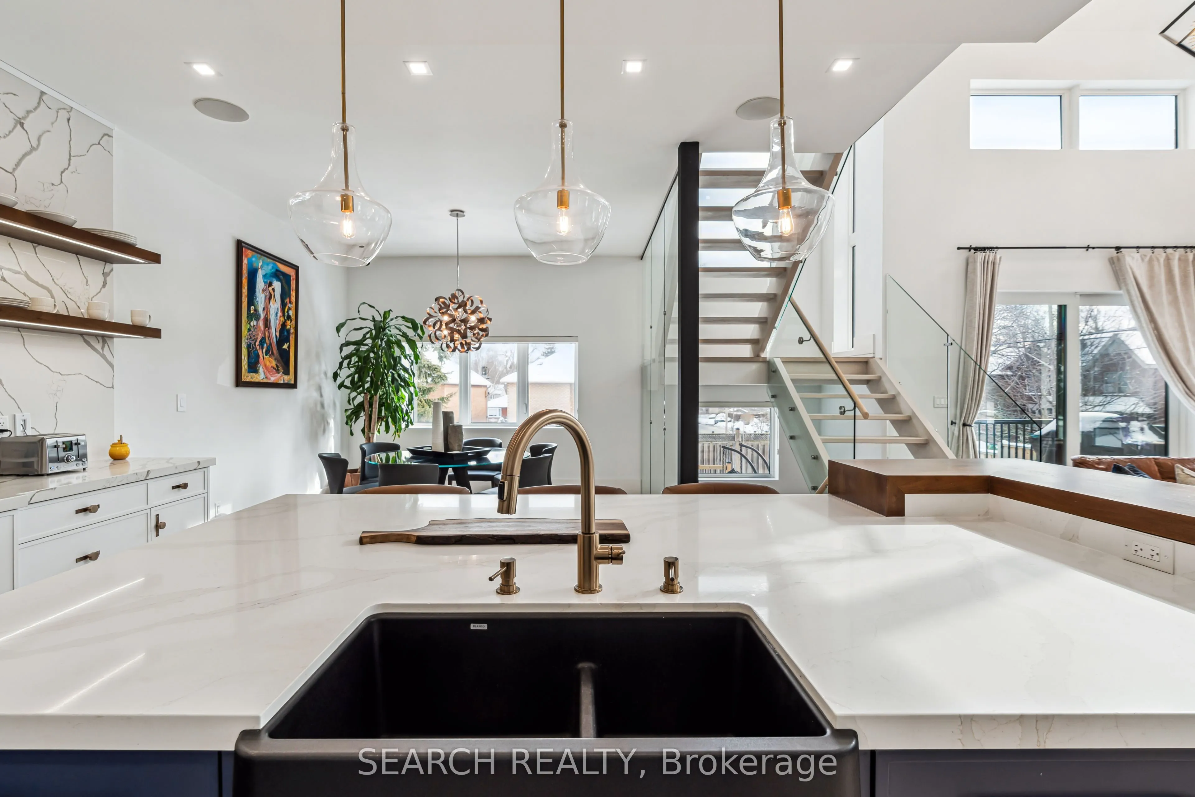 1297 Canterbury Road