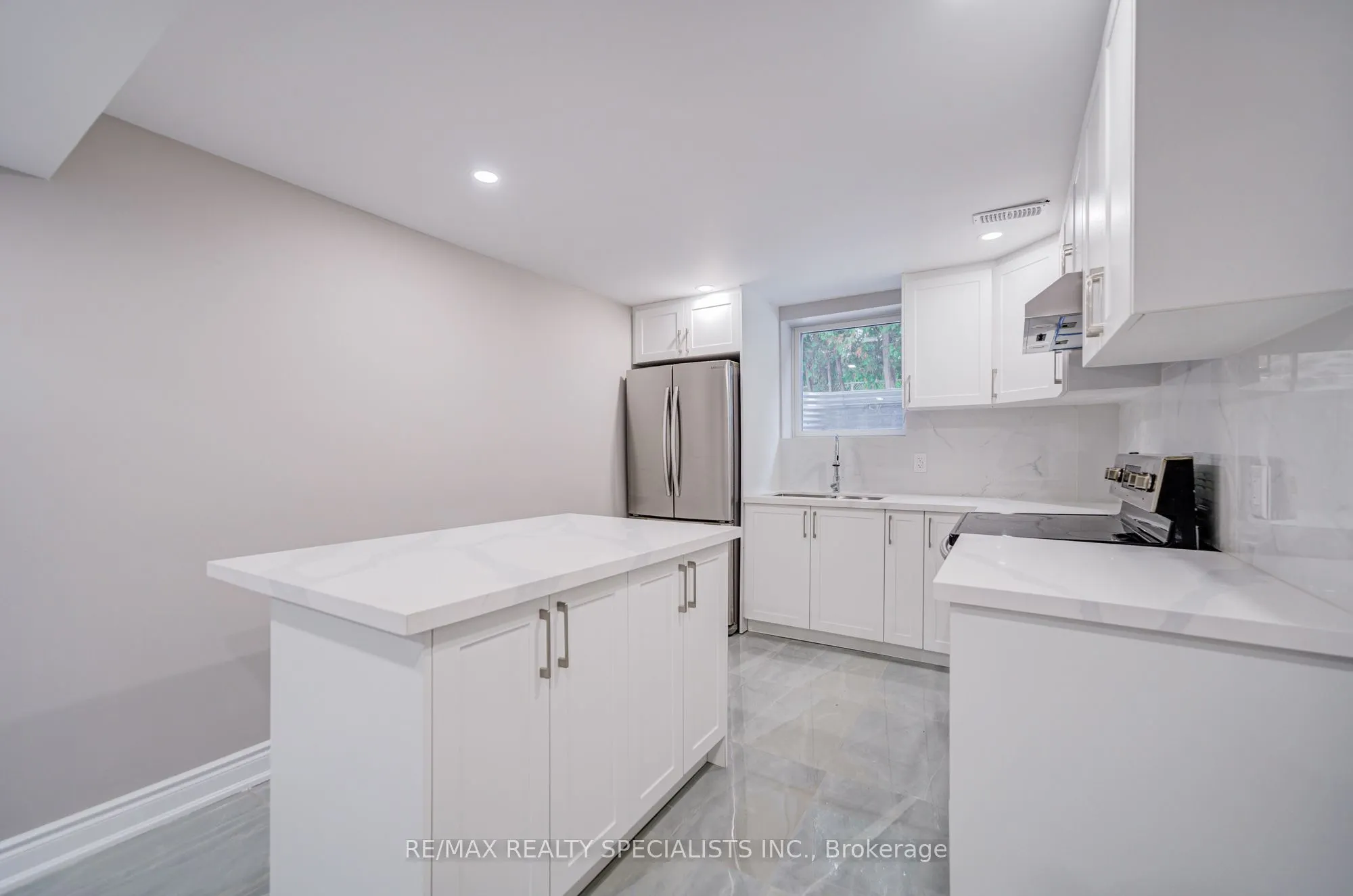 32 Drum Oak Crescent