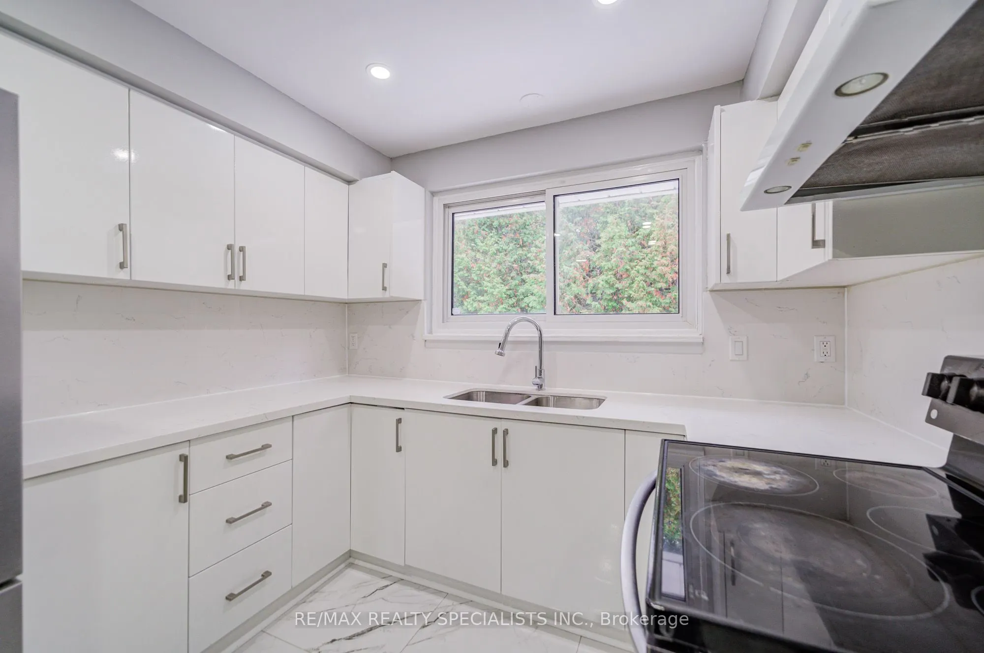 32 Drum Oak Crescent