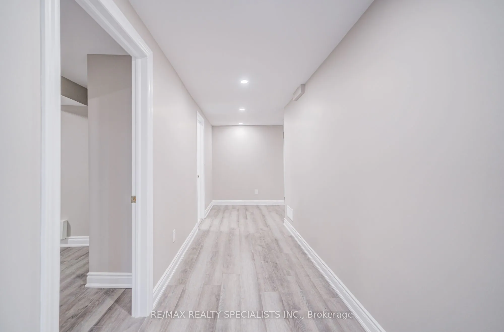 32 Drum Oak Crescent