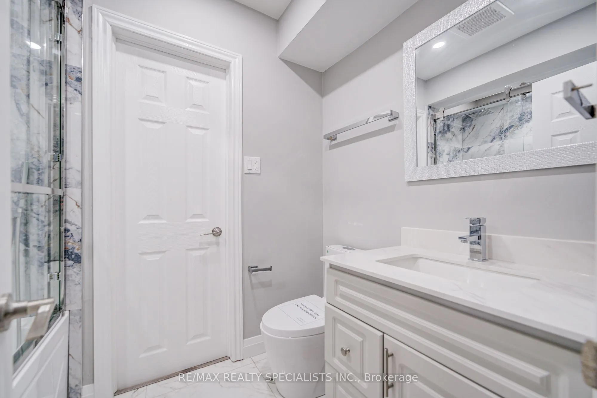 32 Drum Oak Crescent