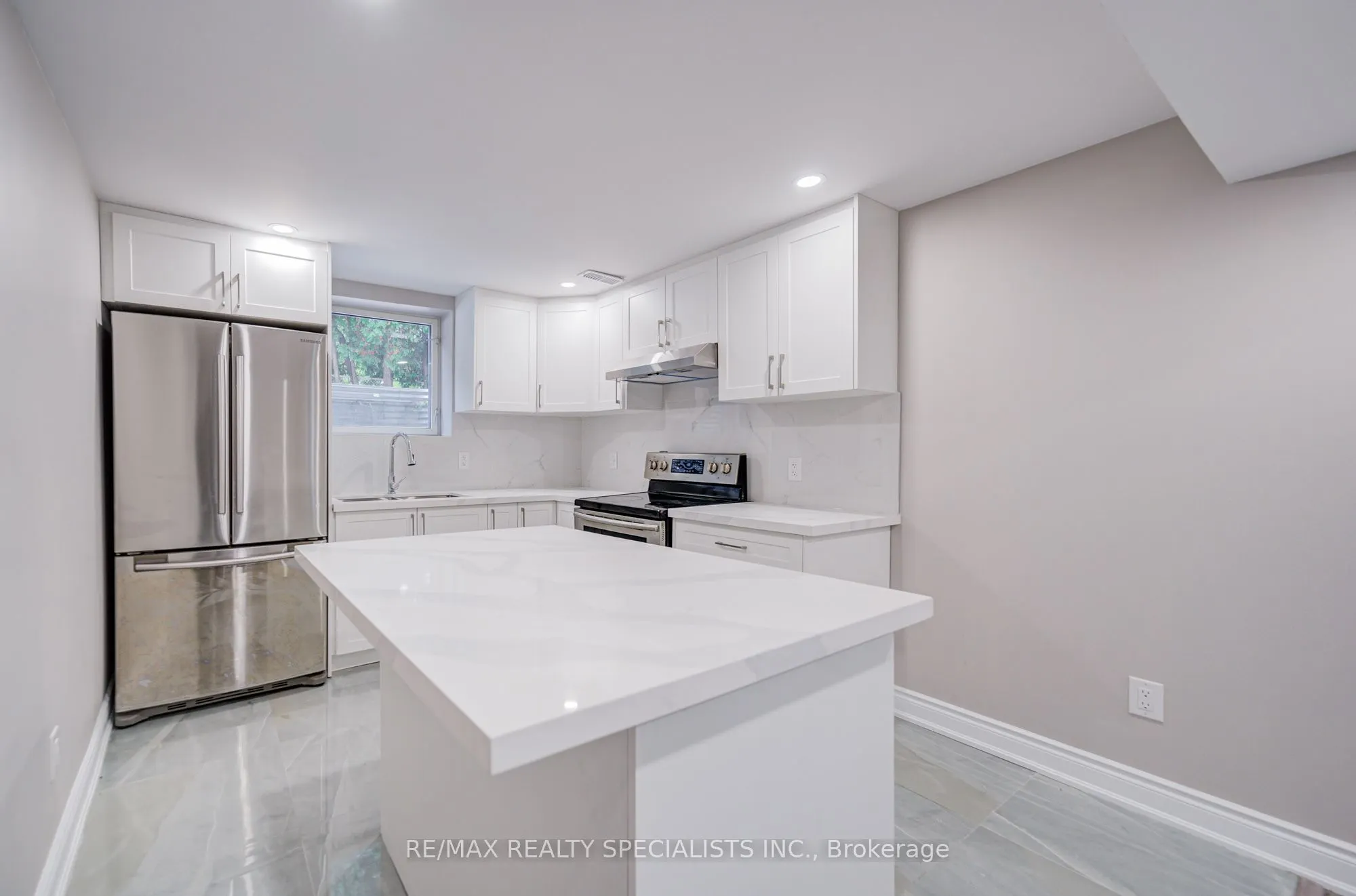 32 Drum Oak Crescent