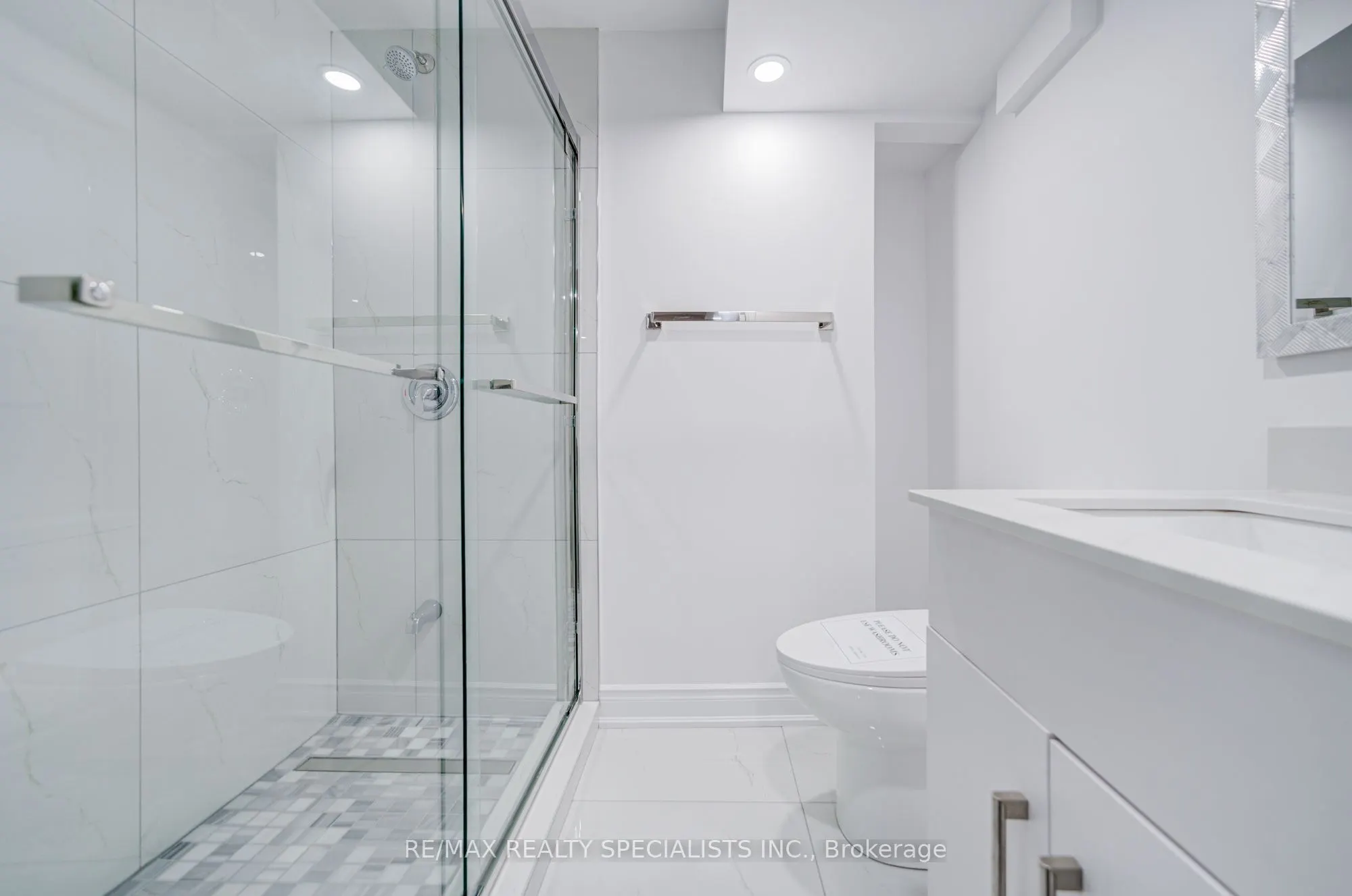 32 Drum Oak Crescent